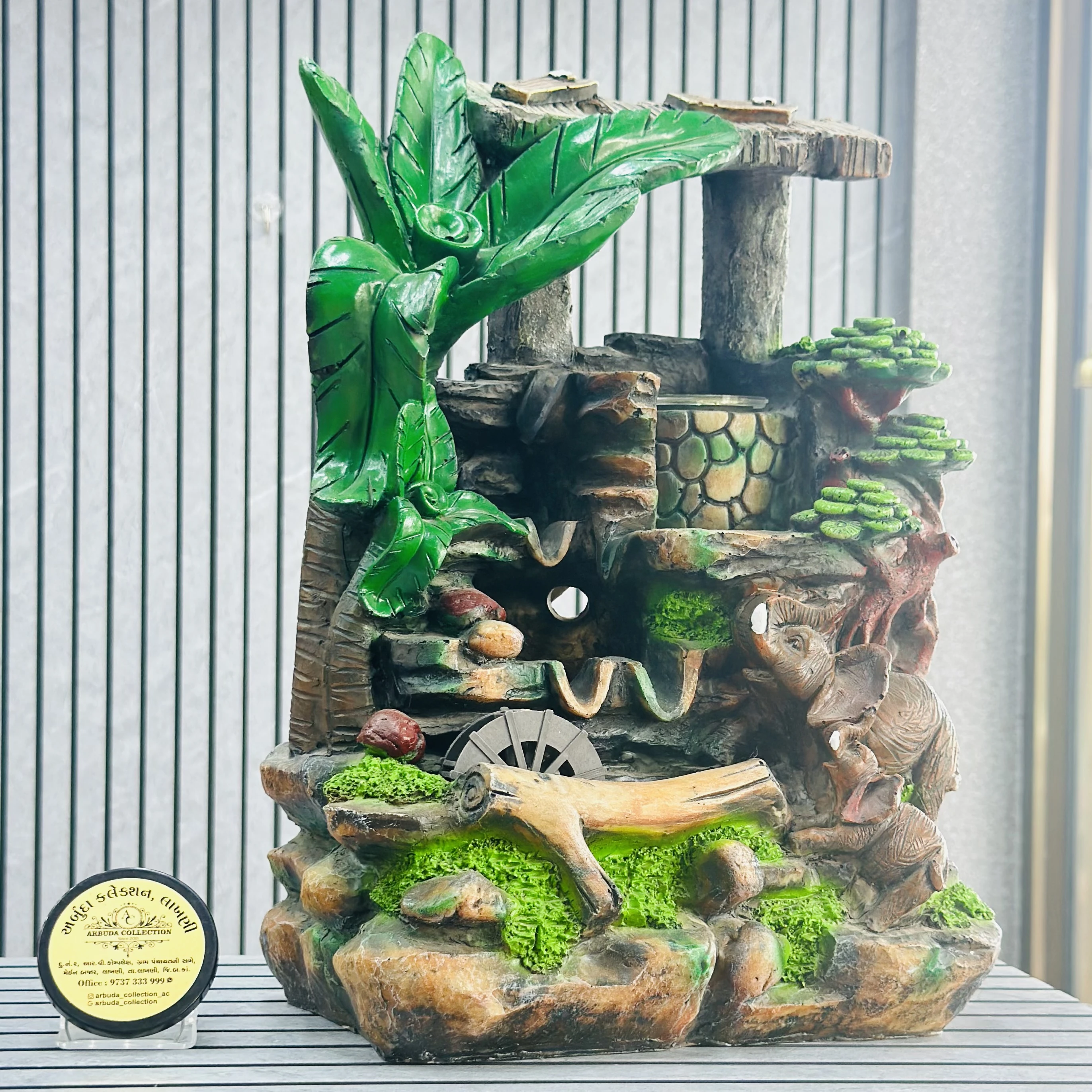 Polyresin  Brown water fountain