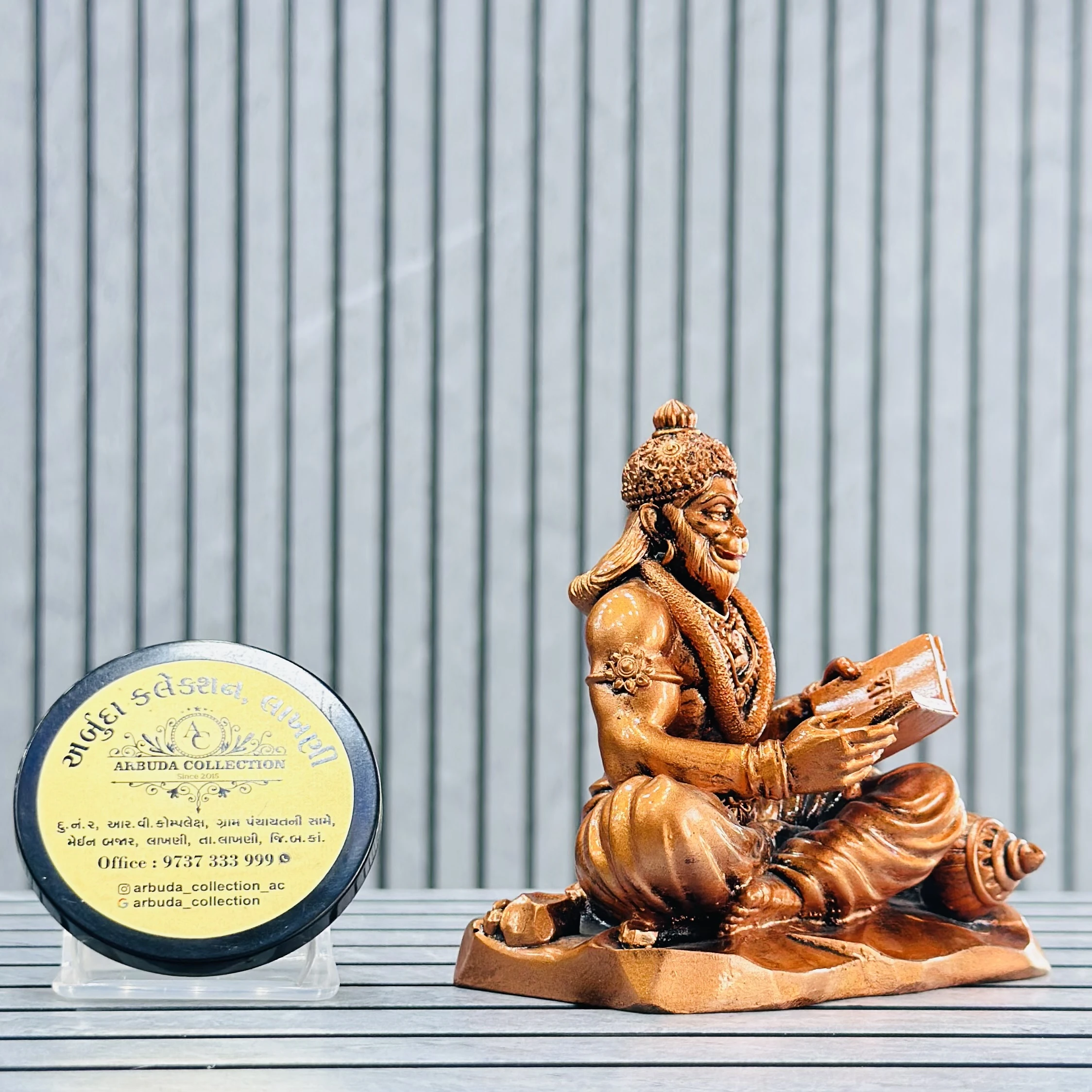 Hanuman dada marble murti