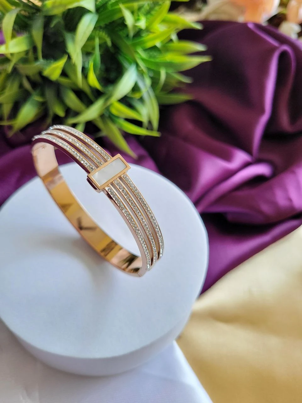 Lavish Luster Anti-Tarnish Bangles