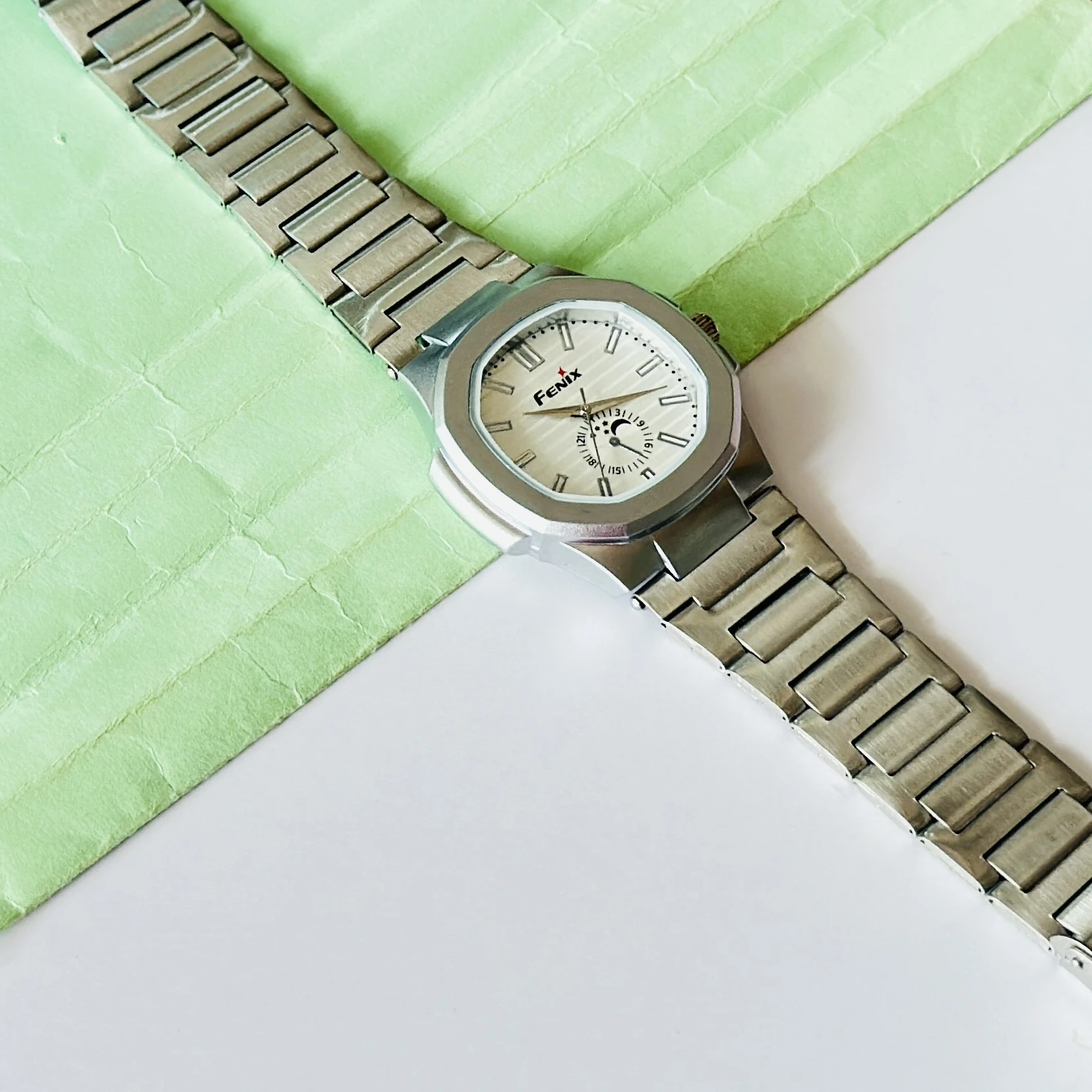 Quartz Analogue Watch For Man’s