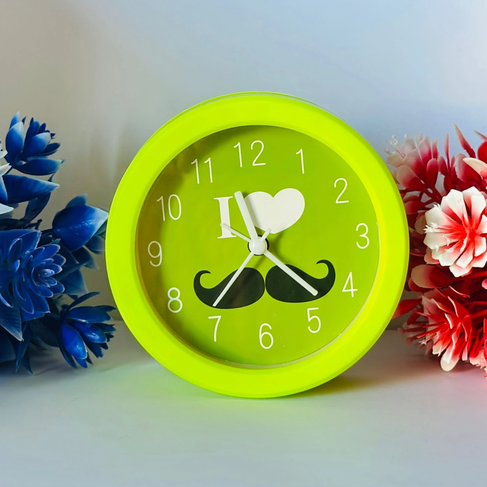Plastic Beep Table Alarm Clock