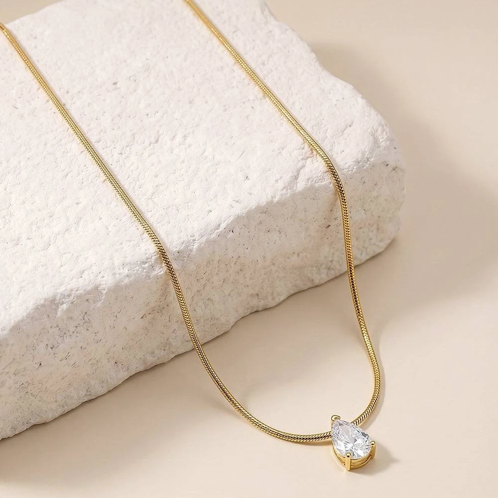 GIVA gold-plated necklace
