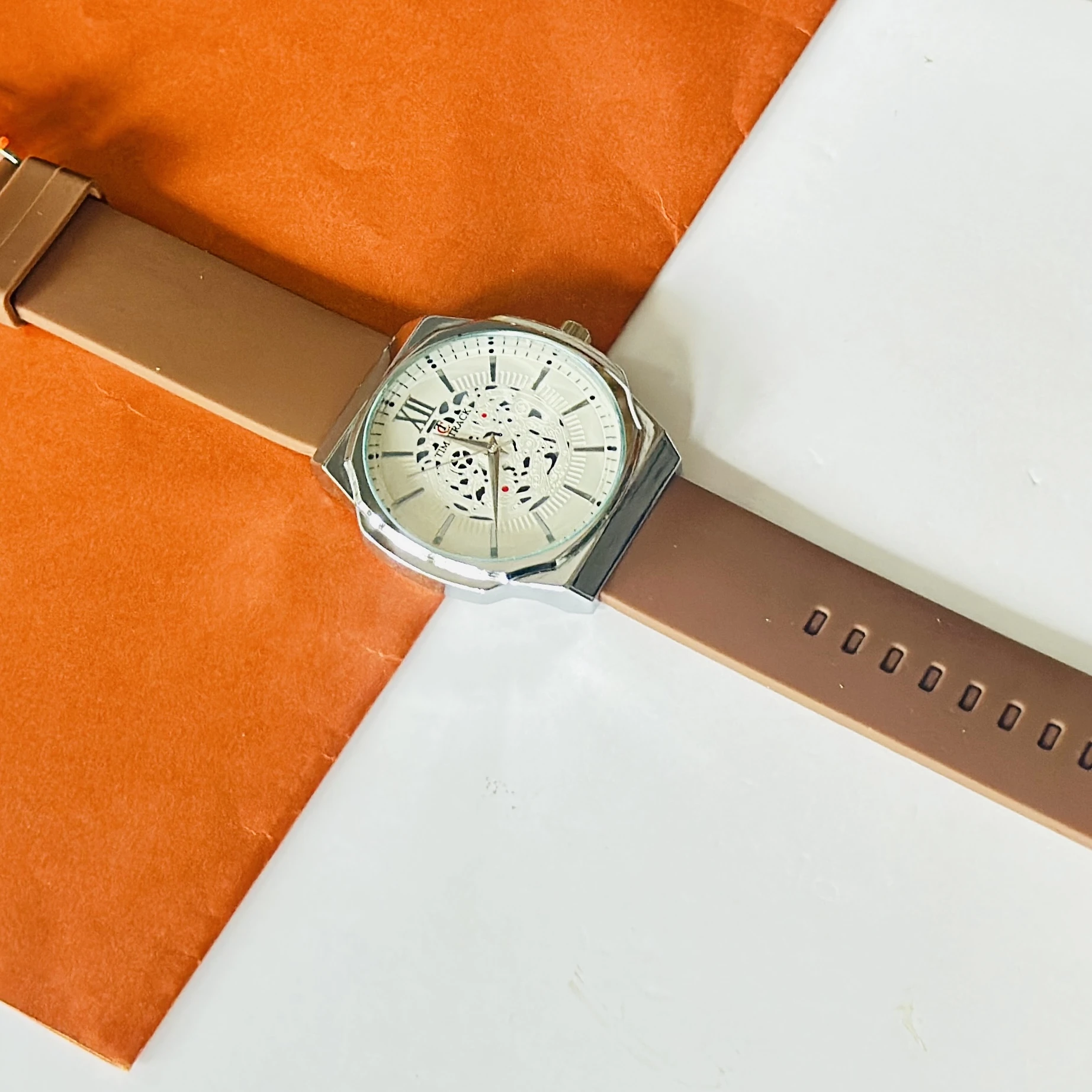Quartz Analogue Watch for man’s