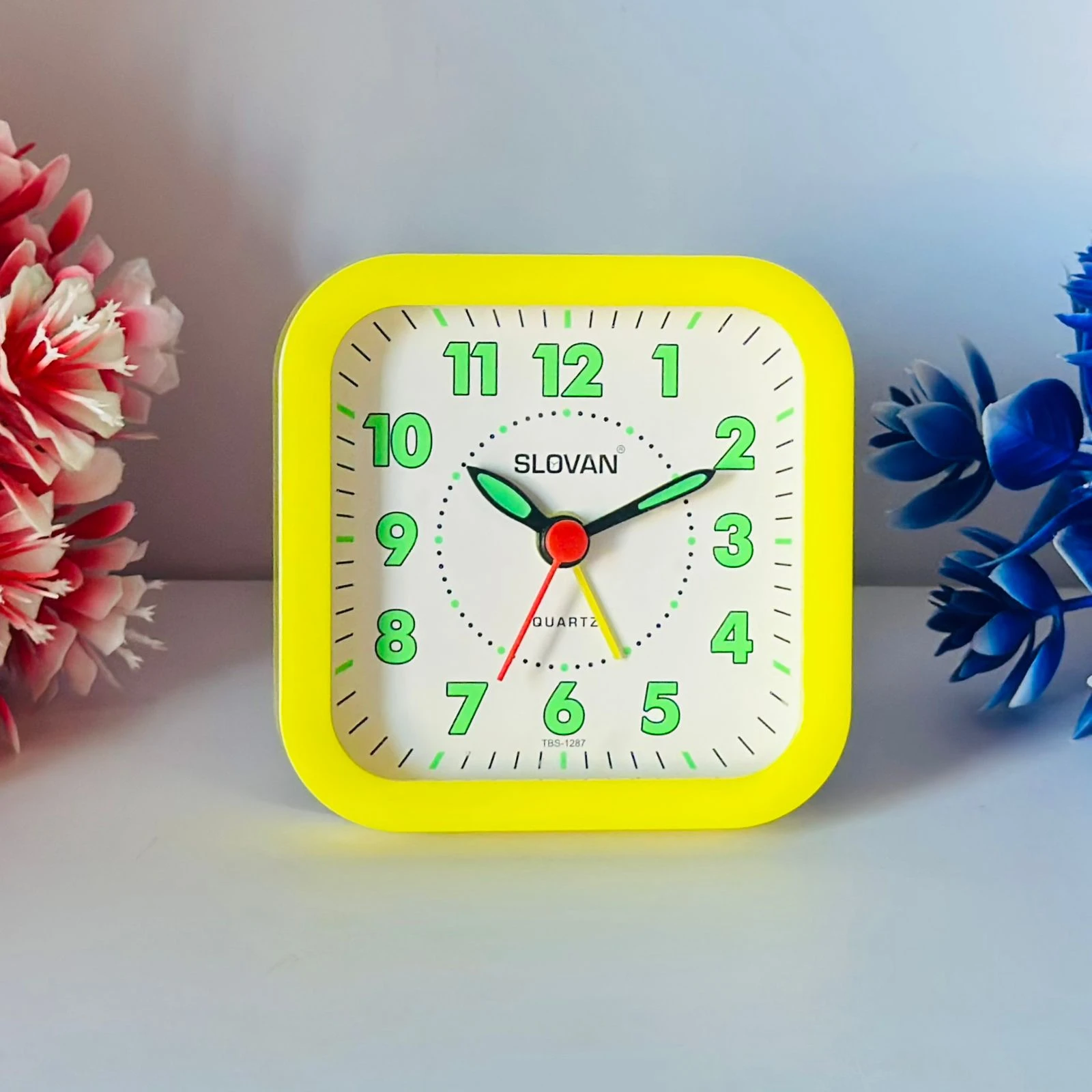 Plastic Beep Table Alarm Clock