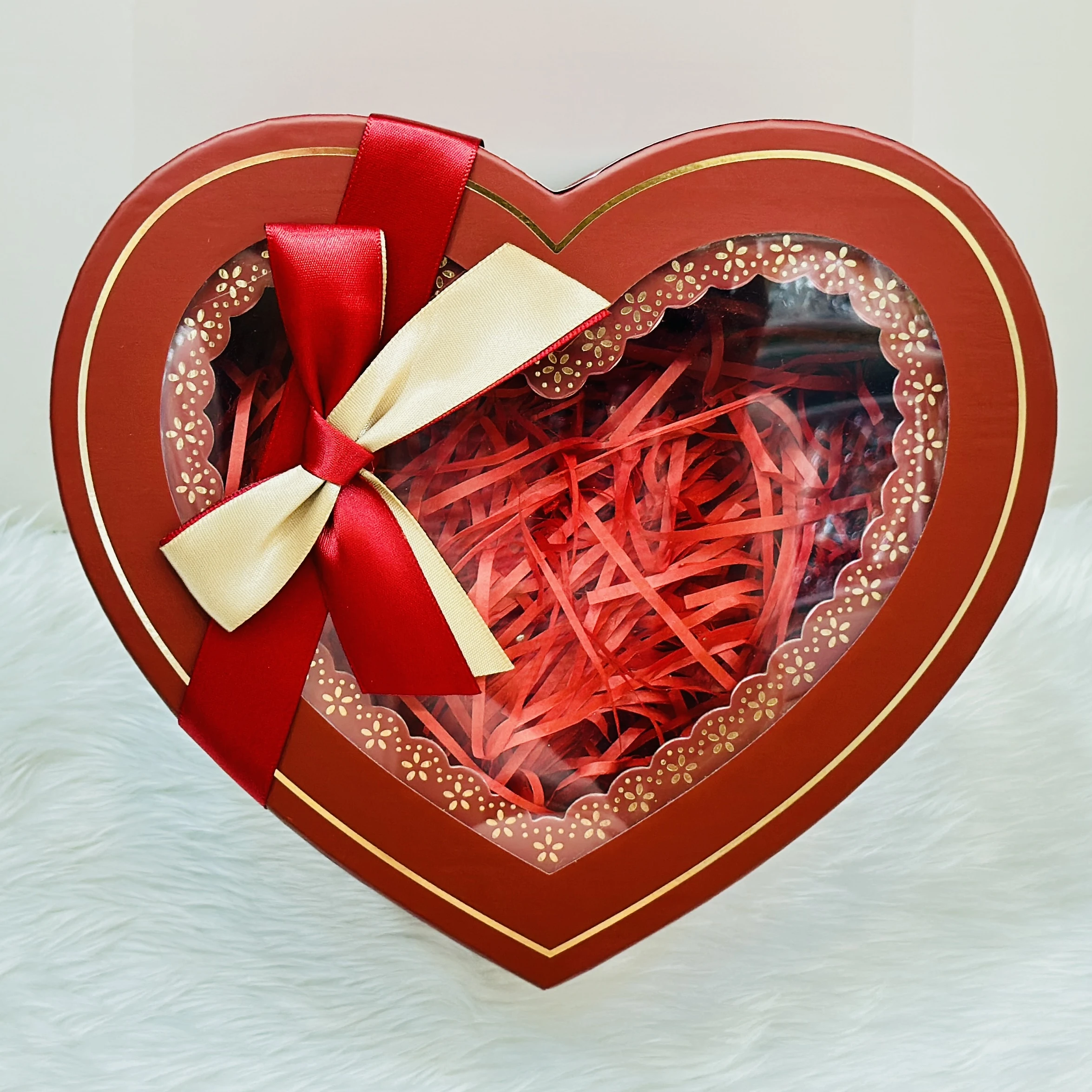Decorative red heart-shaped Gift Box