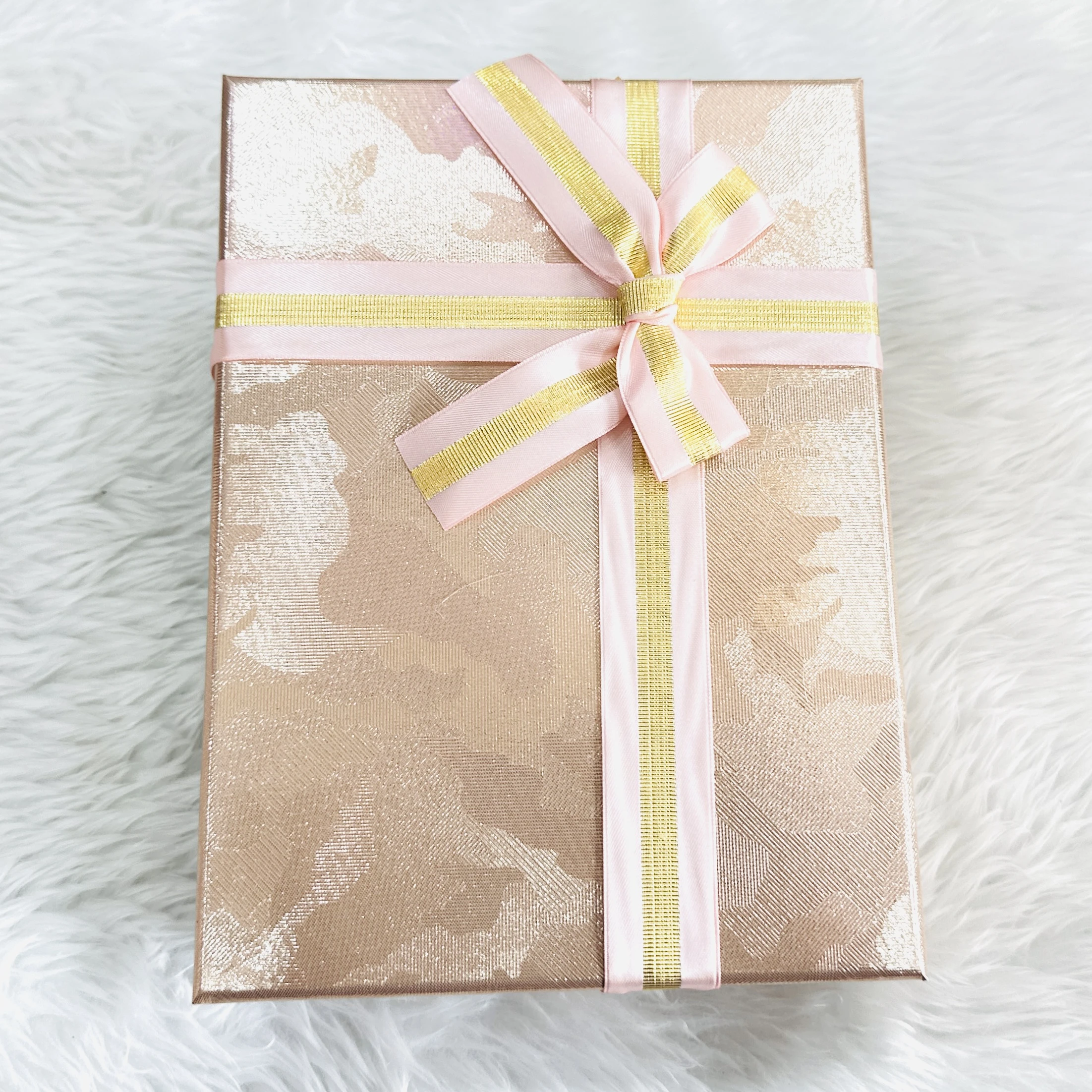 Decorative Gift Box (Size 12/9)