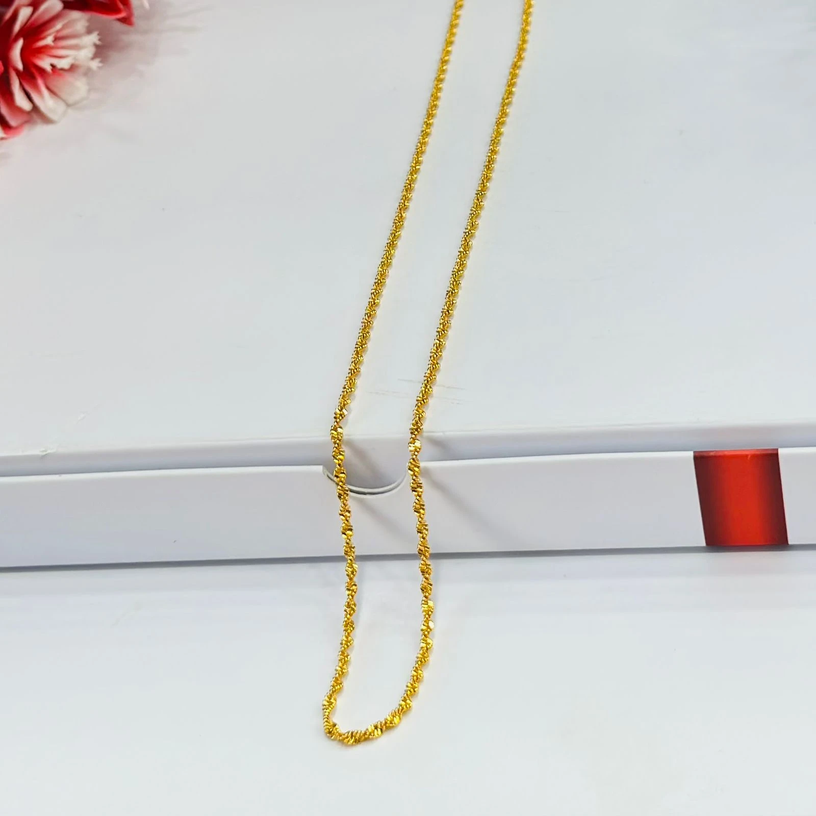 Stylish design chain