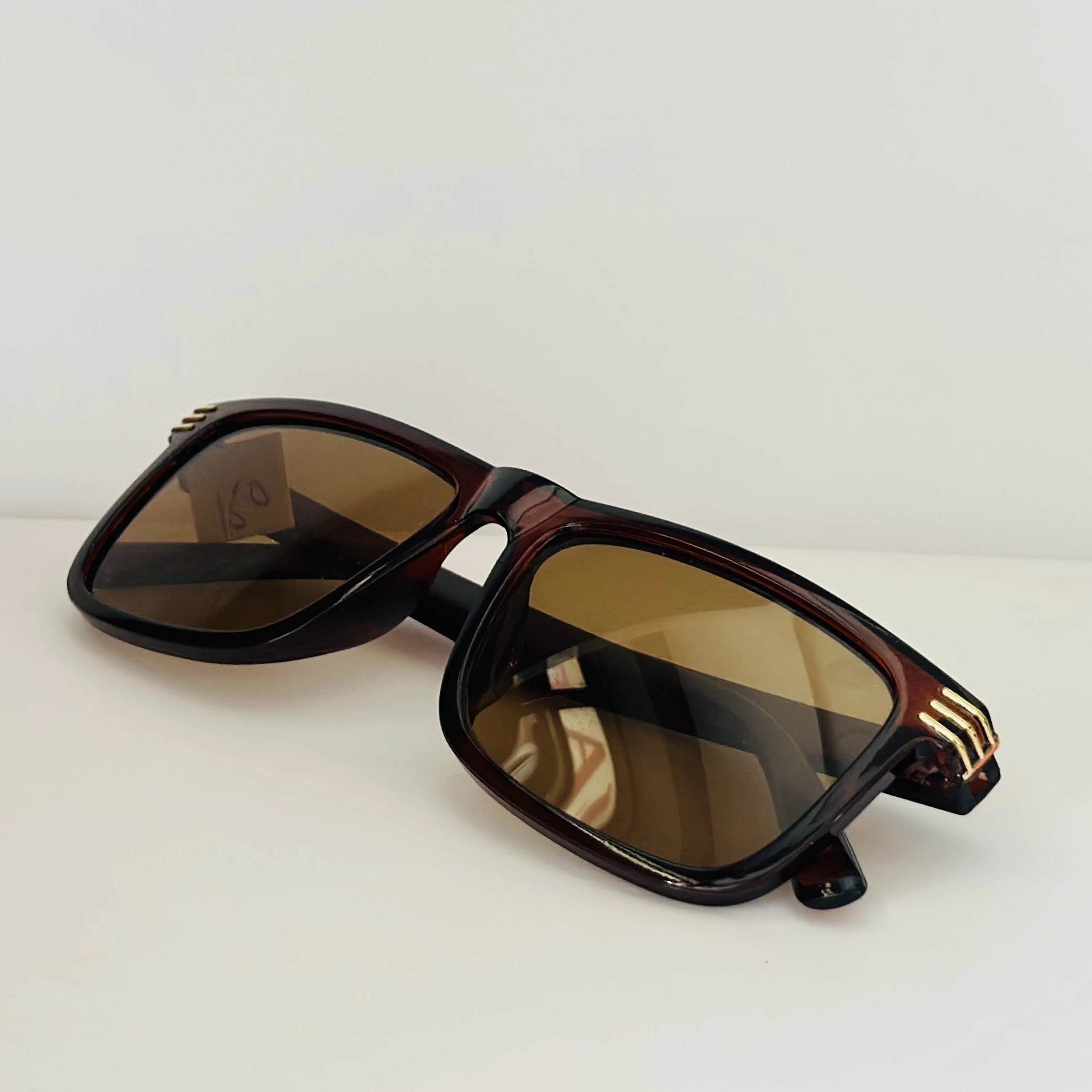 Brown Vincent Chase square sunglasses.