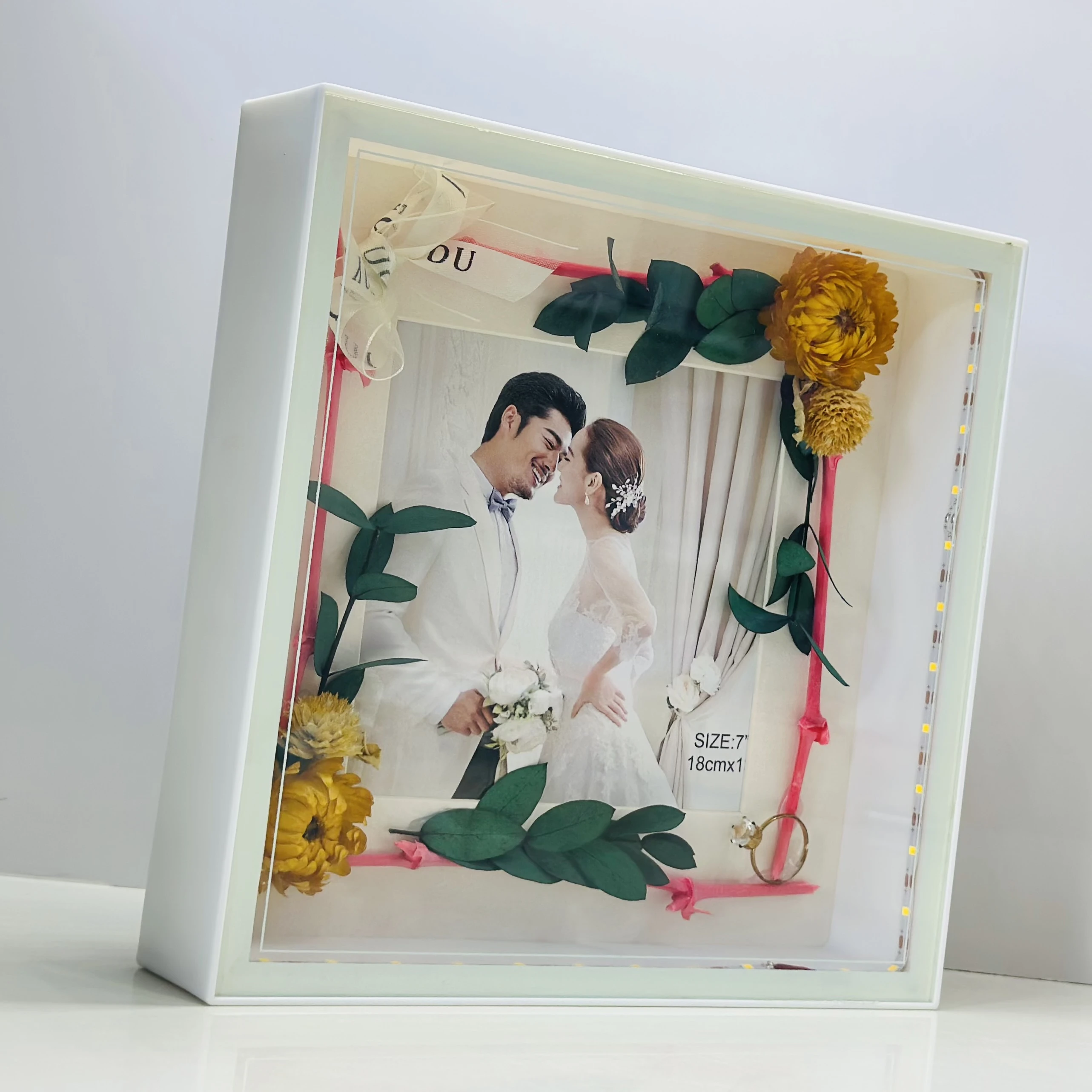 Decorative LED Photo Frame (SKU-6EXL5I)