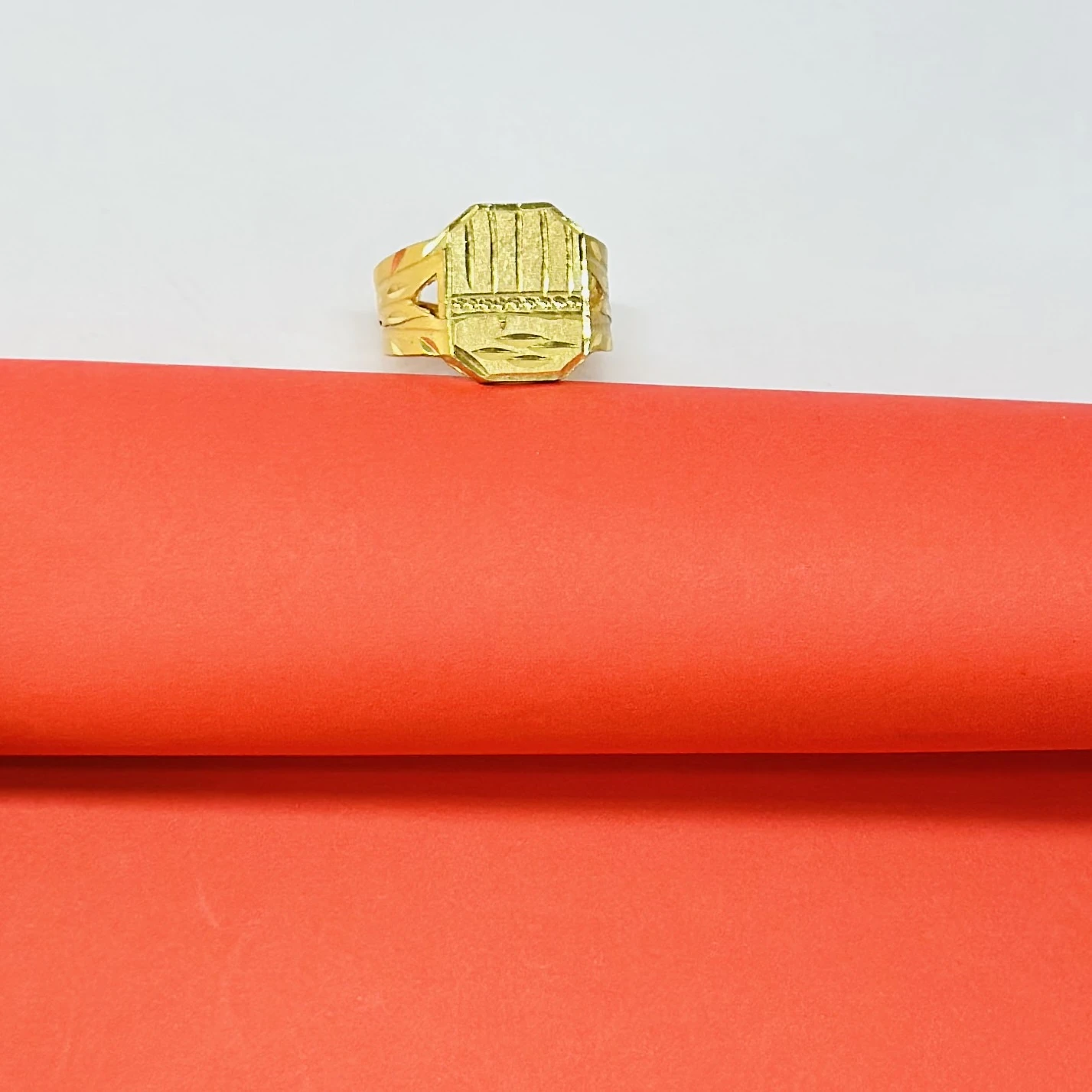 Golden -plated men's ring.