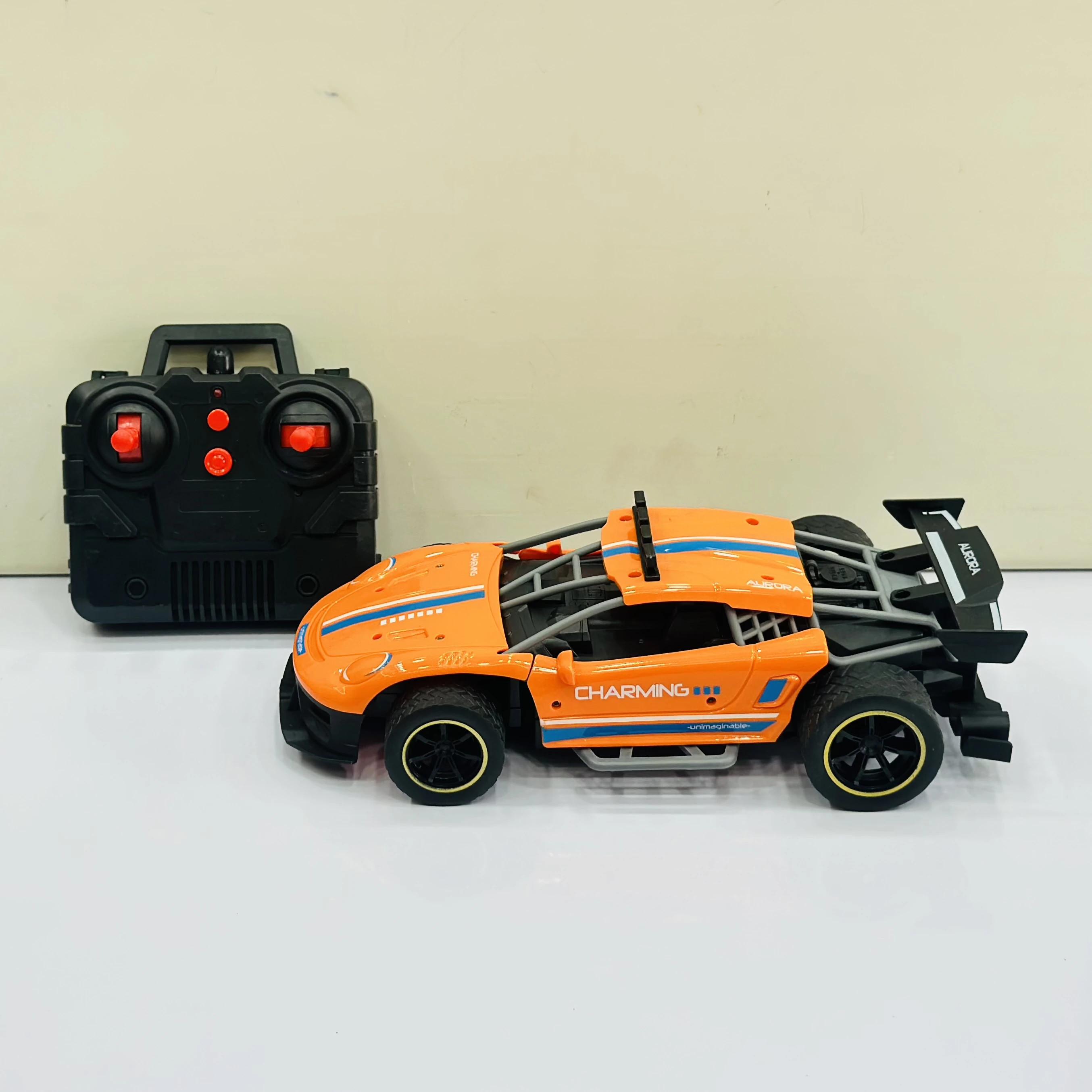 Tian Du "Spray Runner" Speed Racing Series 1:16 scale remote control car.