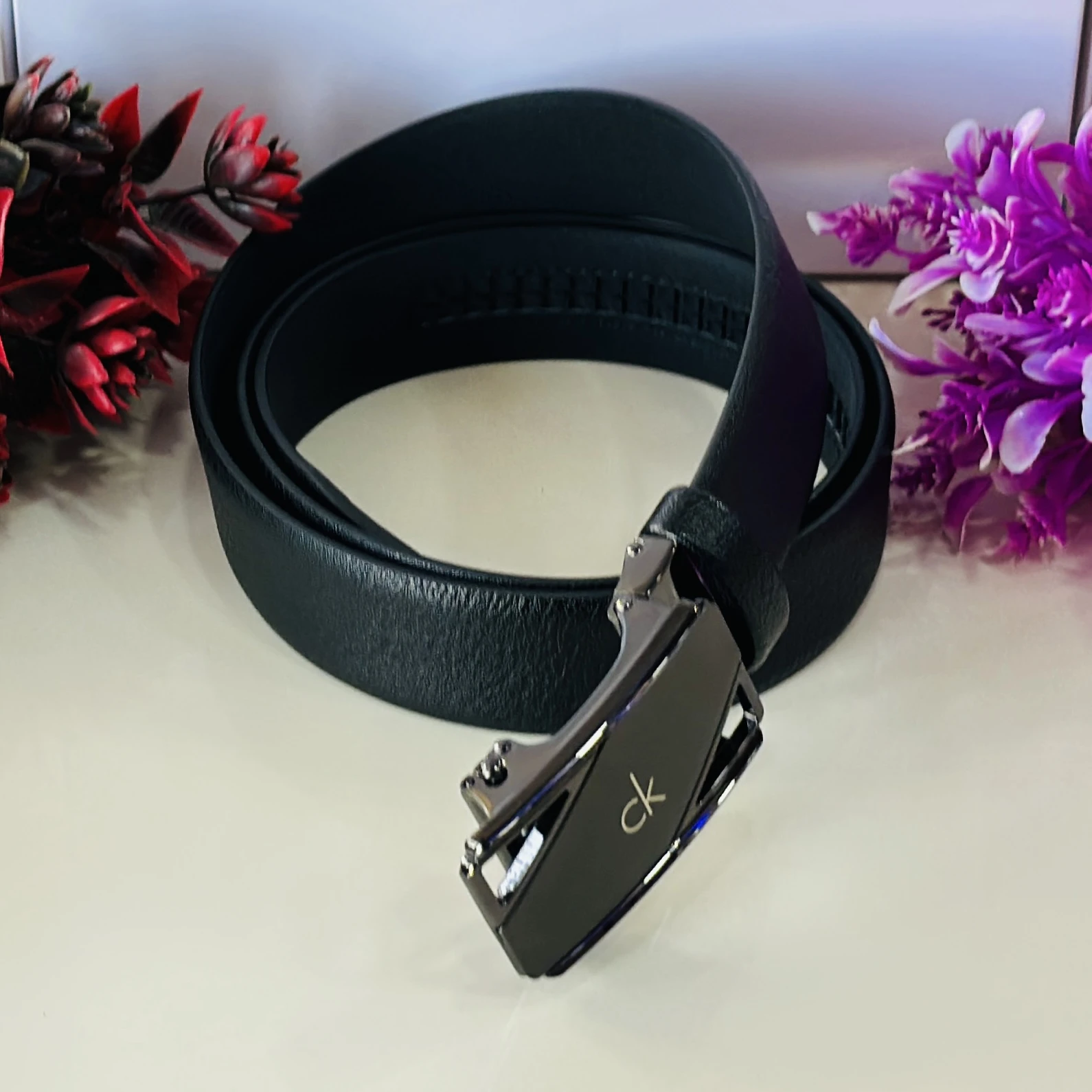 Calvin Klein black leather reversible belt