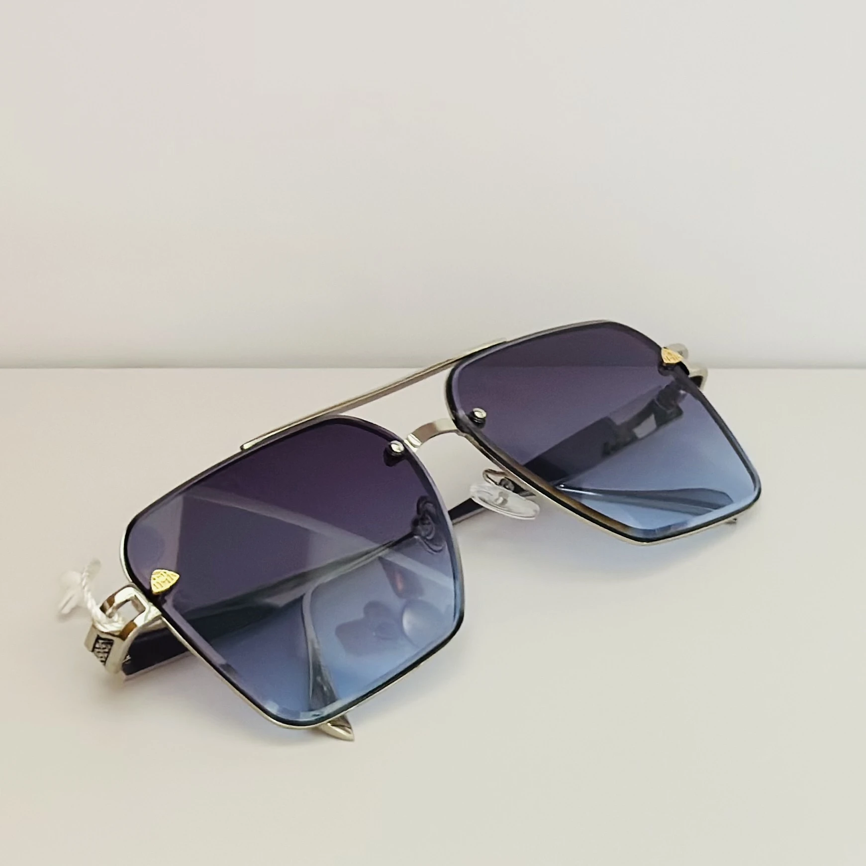 frameless aviator sunglasses