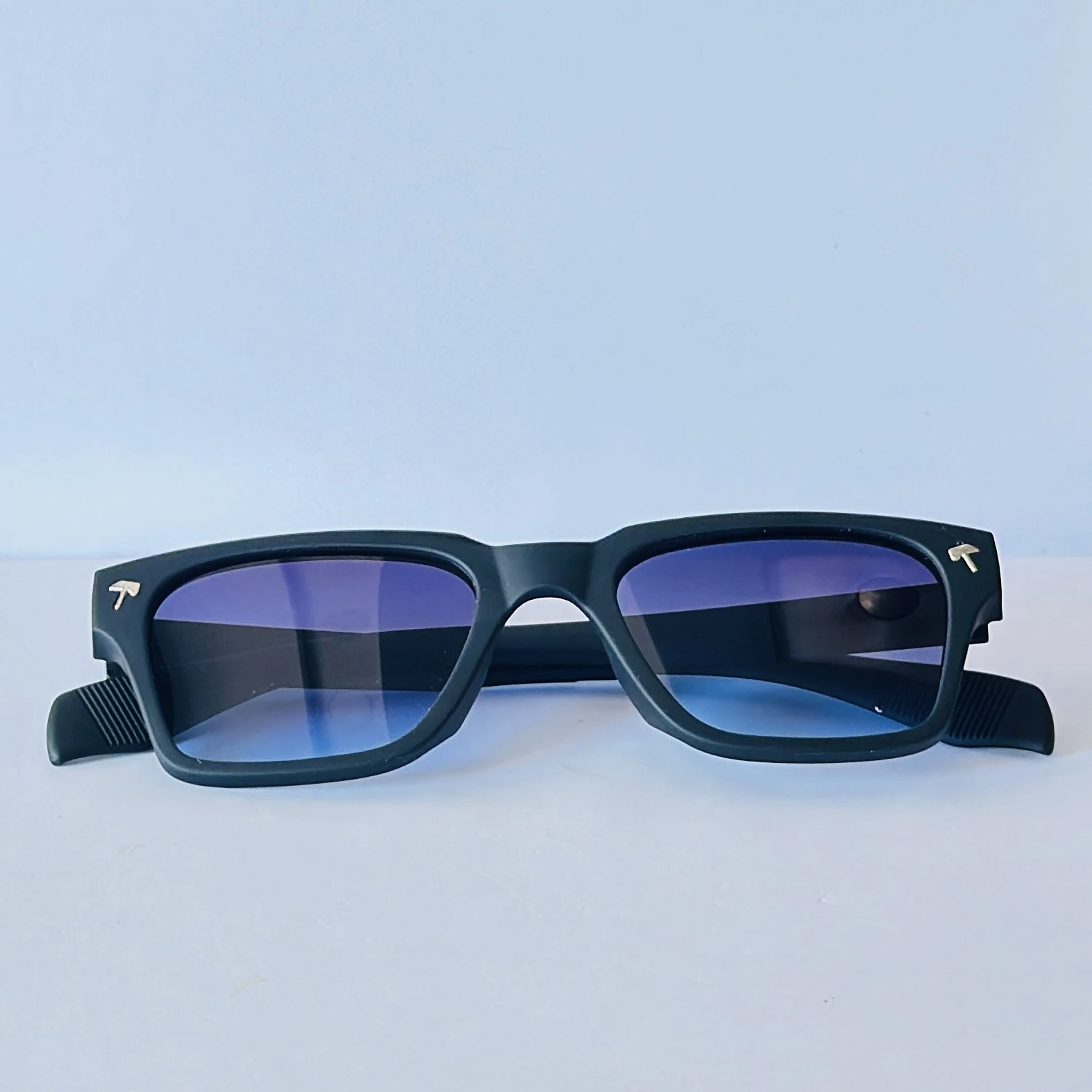 T Henri Tirreno limited edition square sunglasses