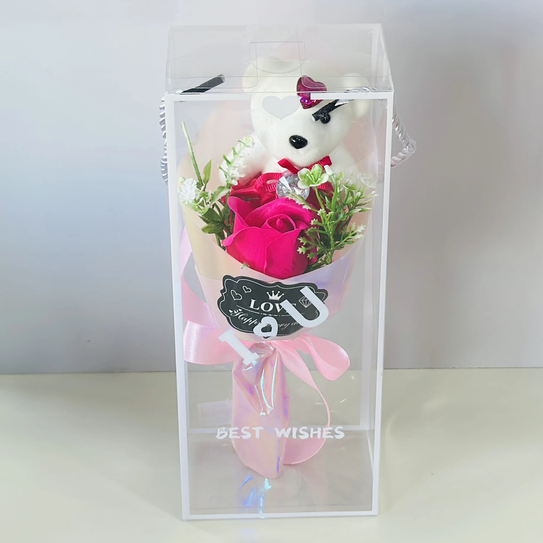 Rose love with cute bear and gift box