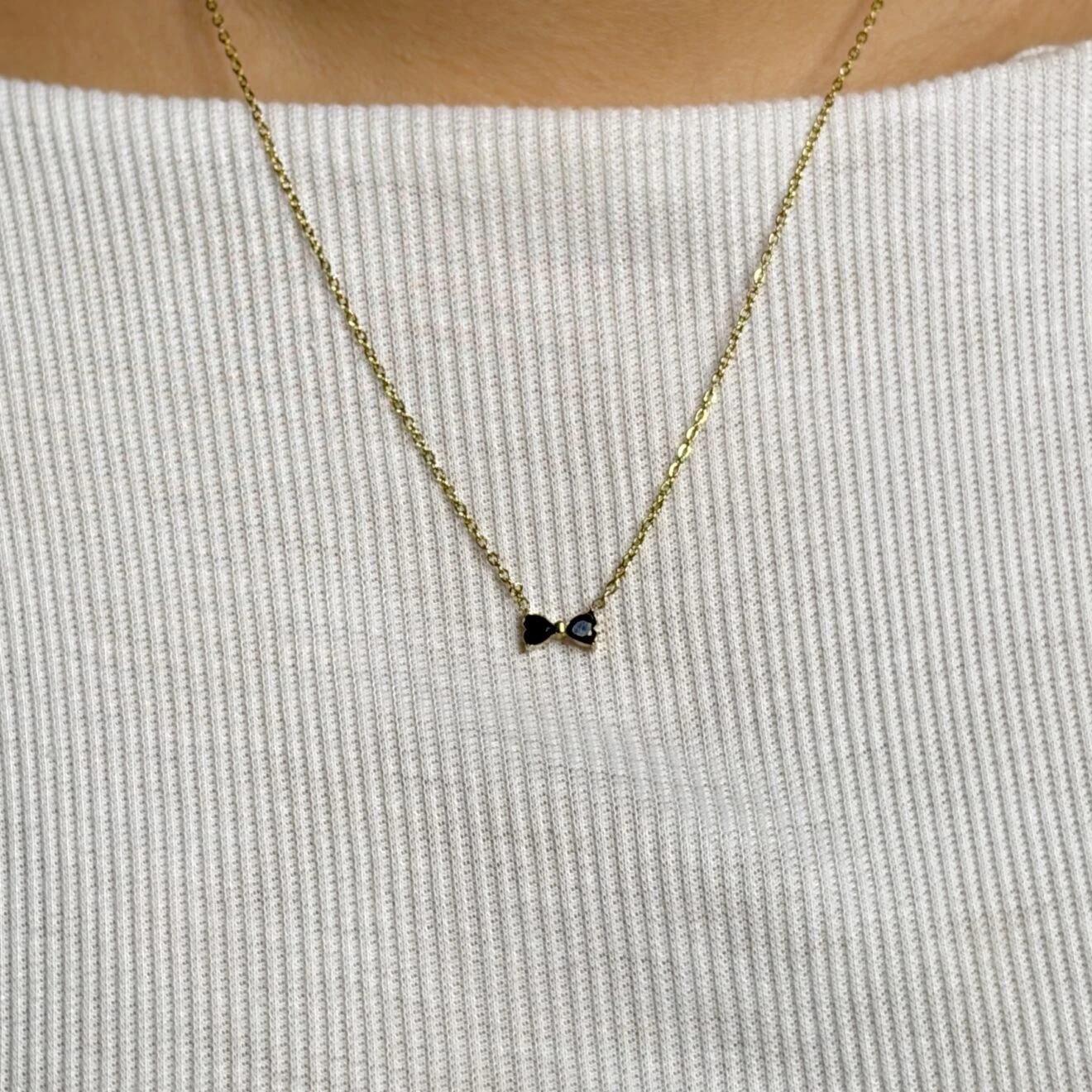 yellow gold necklace