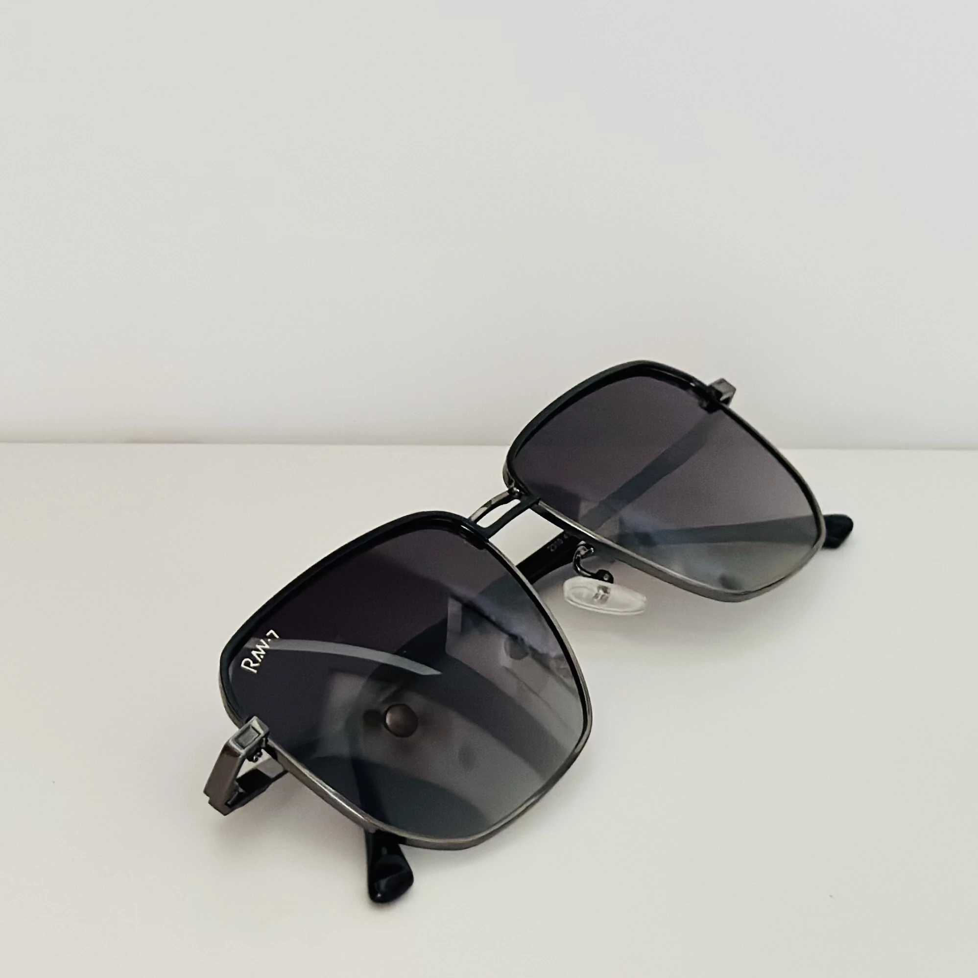 RAW-7 square metal sunglasses