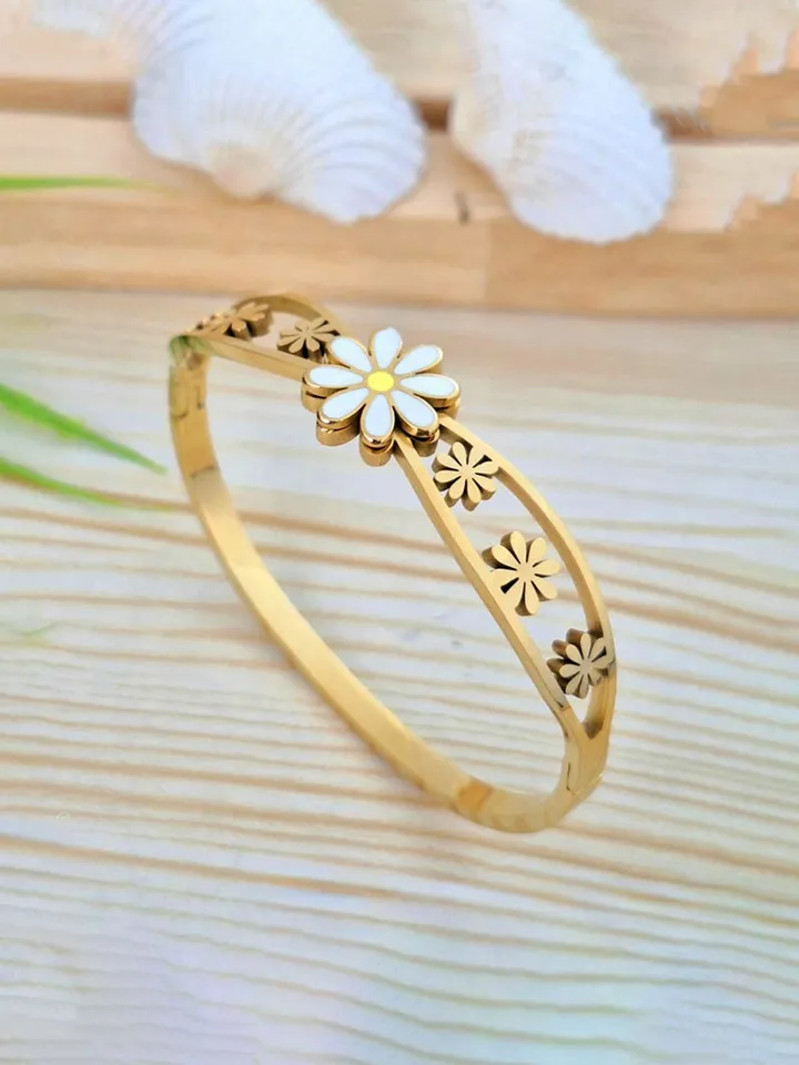 Gold plated stainless steel bangle bracelet