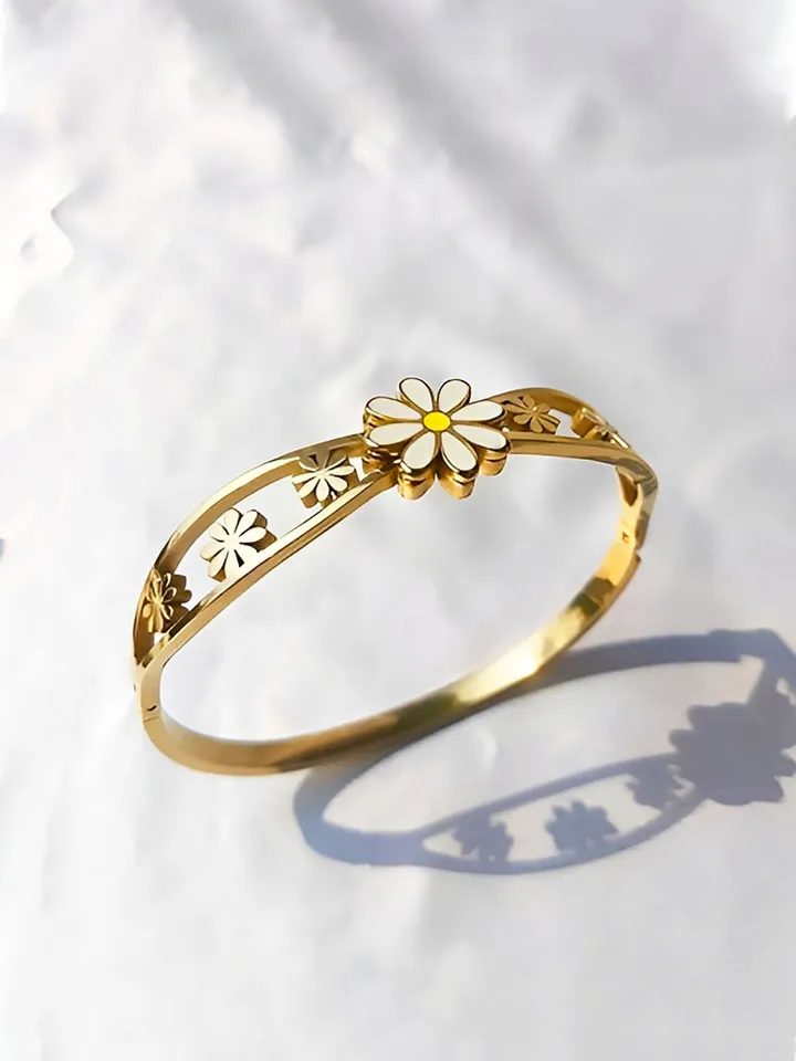 Gold plated stainless steel bangle bracelet