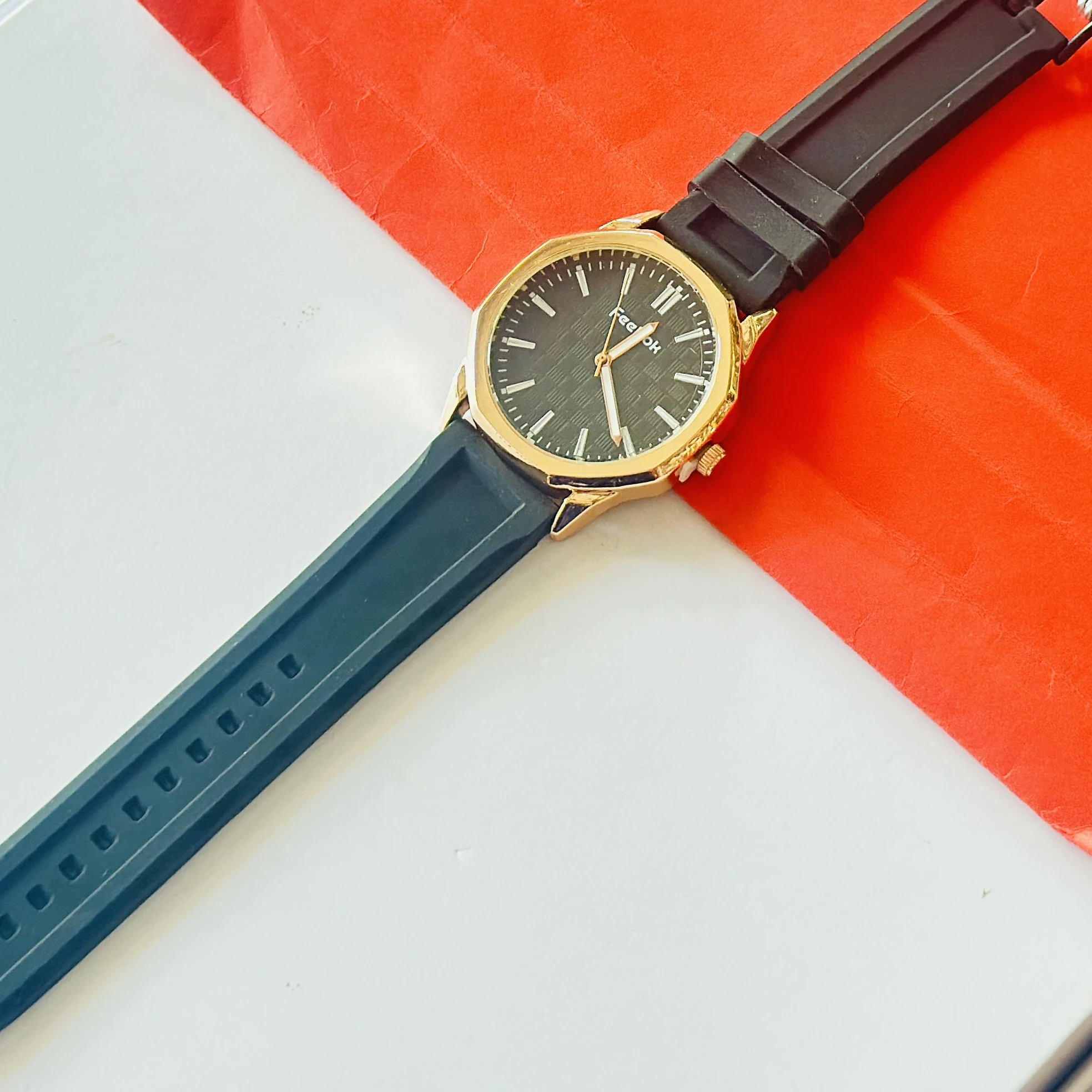 Analogue watch for man’s