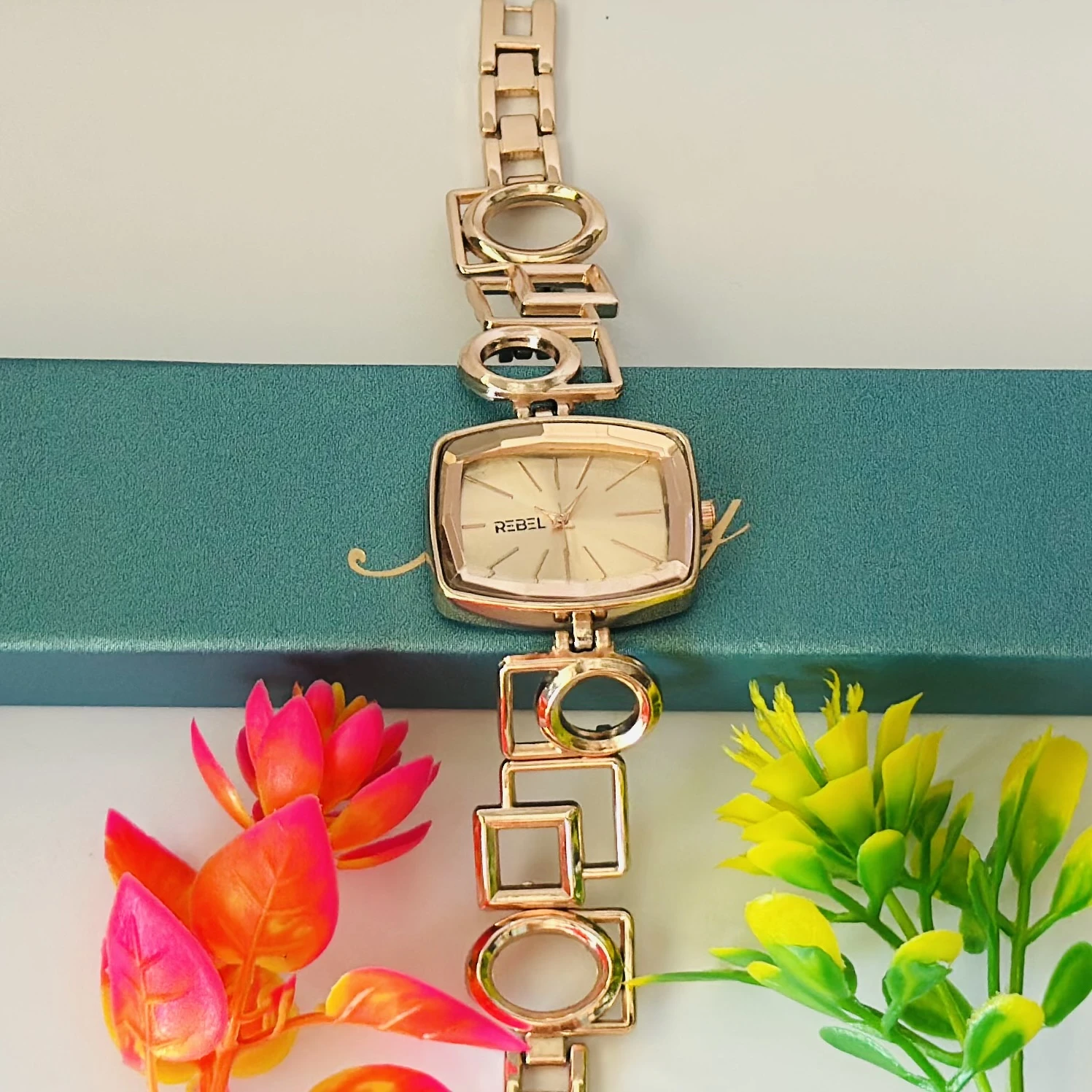 Women’s Analogue Watch