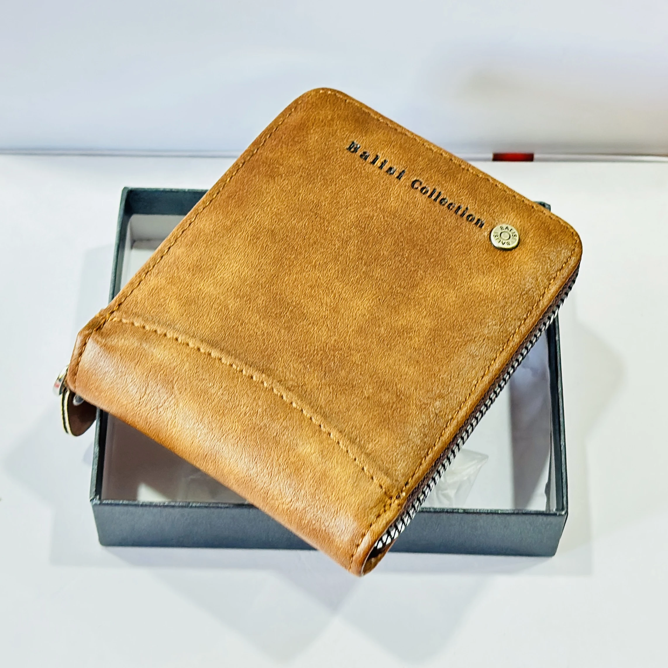 Balisi Collection leather wallet is a men's brown bifold design.