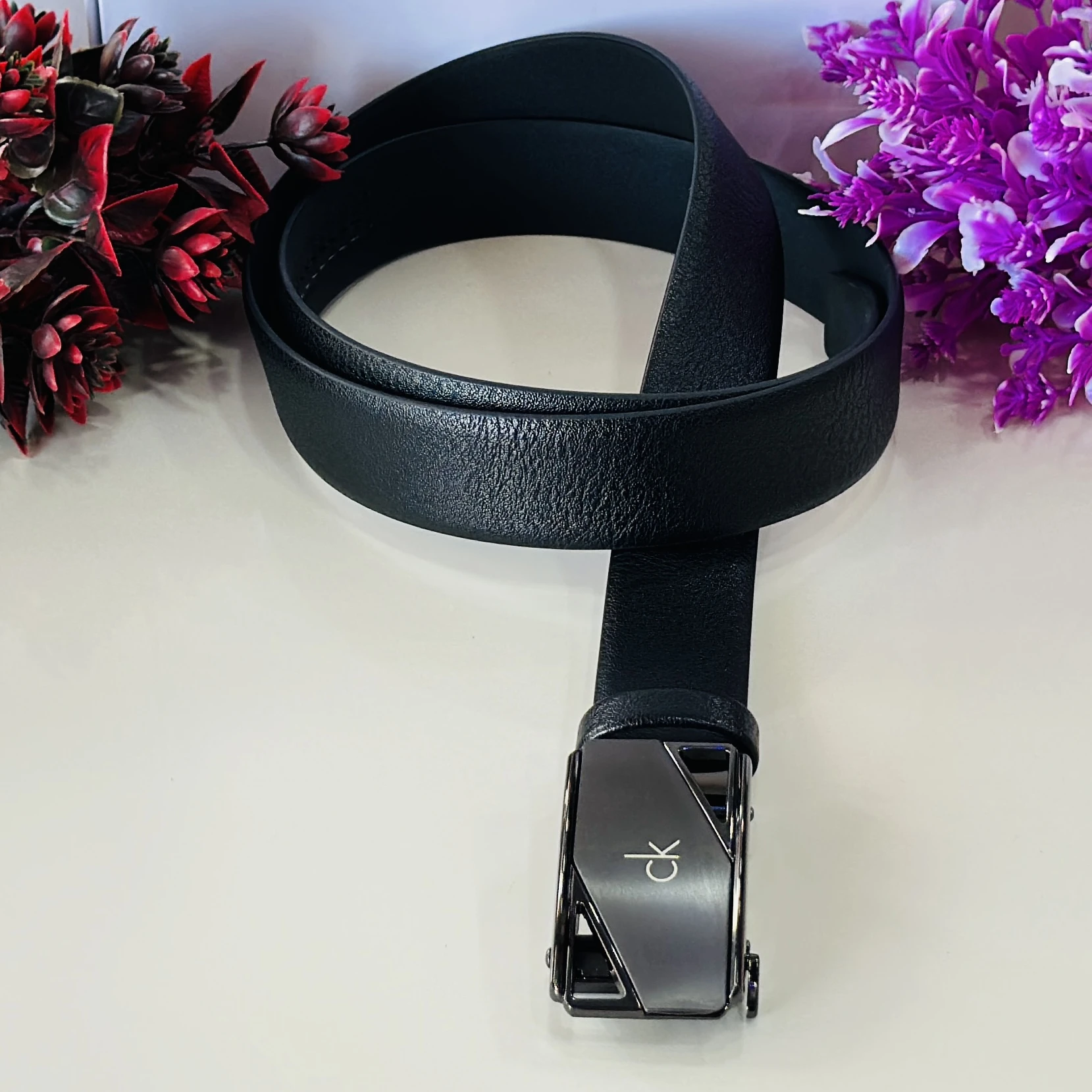 Calvin Klein black leather reversible belt