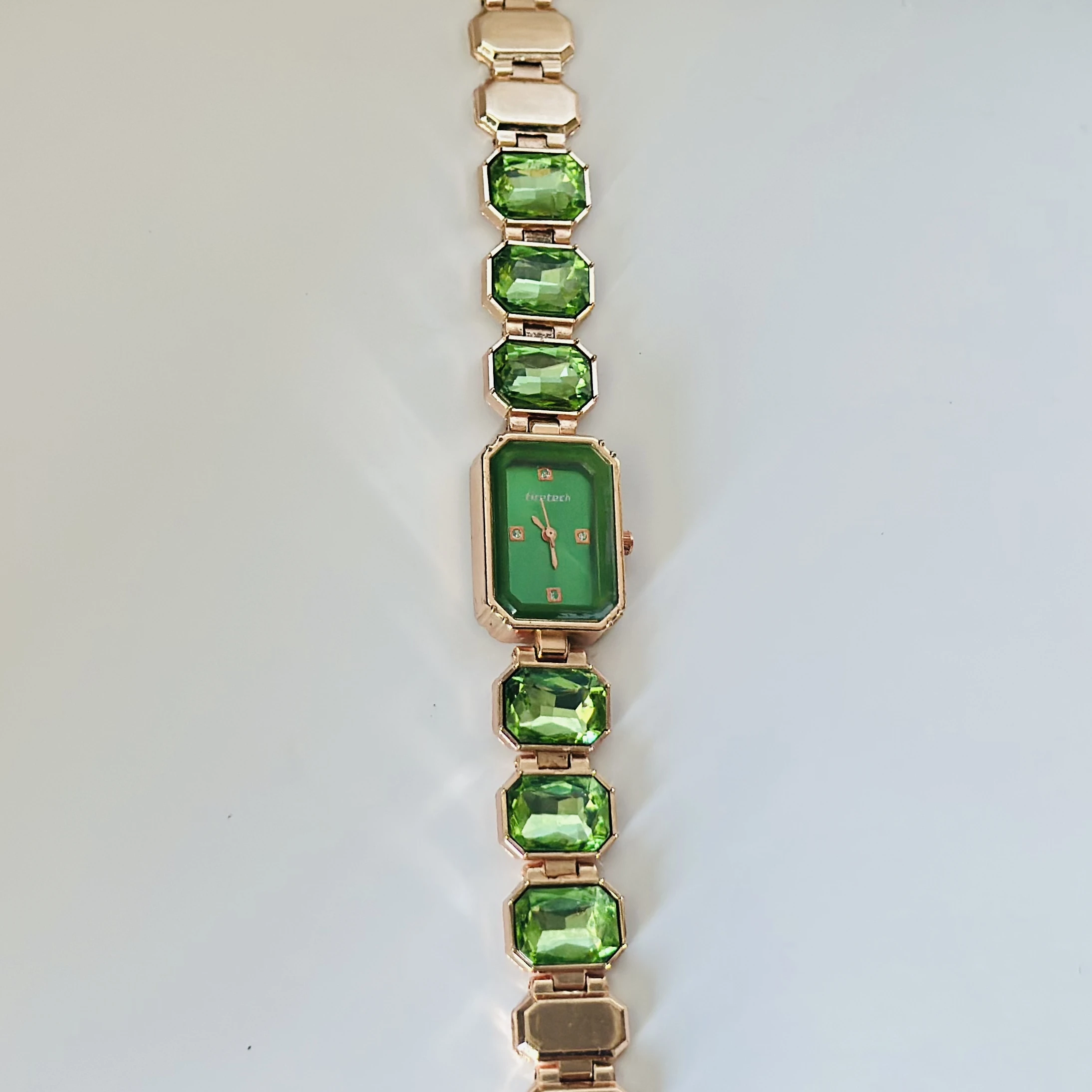 Benling Octagon Cut Bracelet Emerald Harmony Analog Watch for Women.