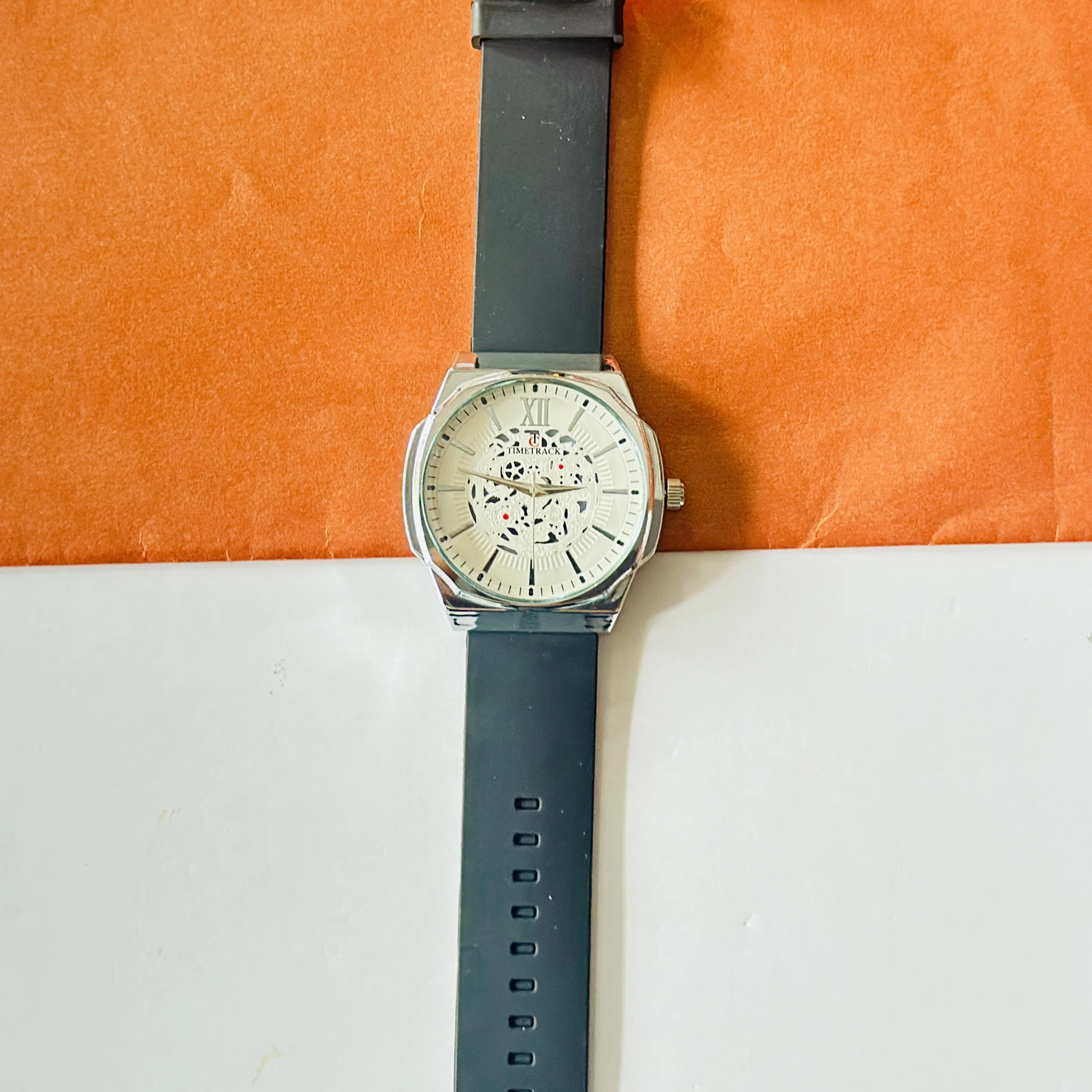 Quartz Analogue Watch for man’s