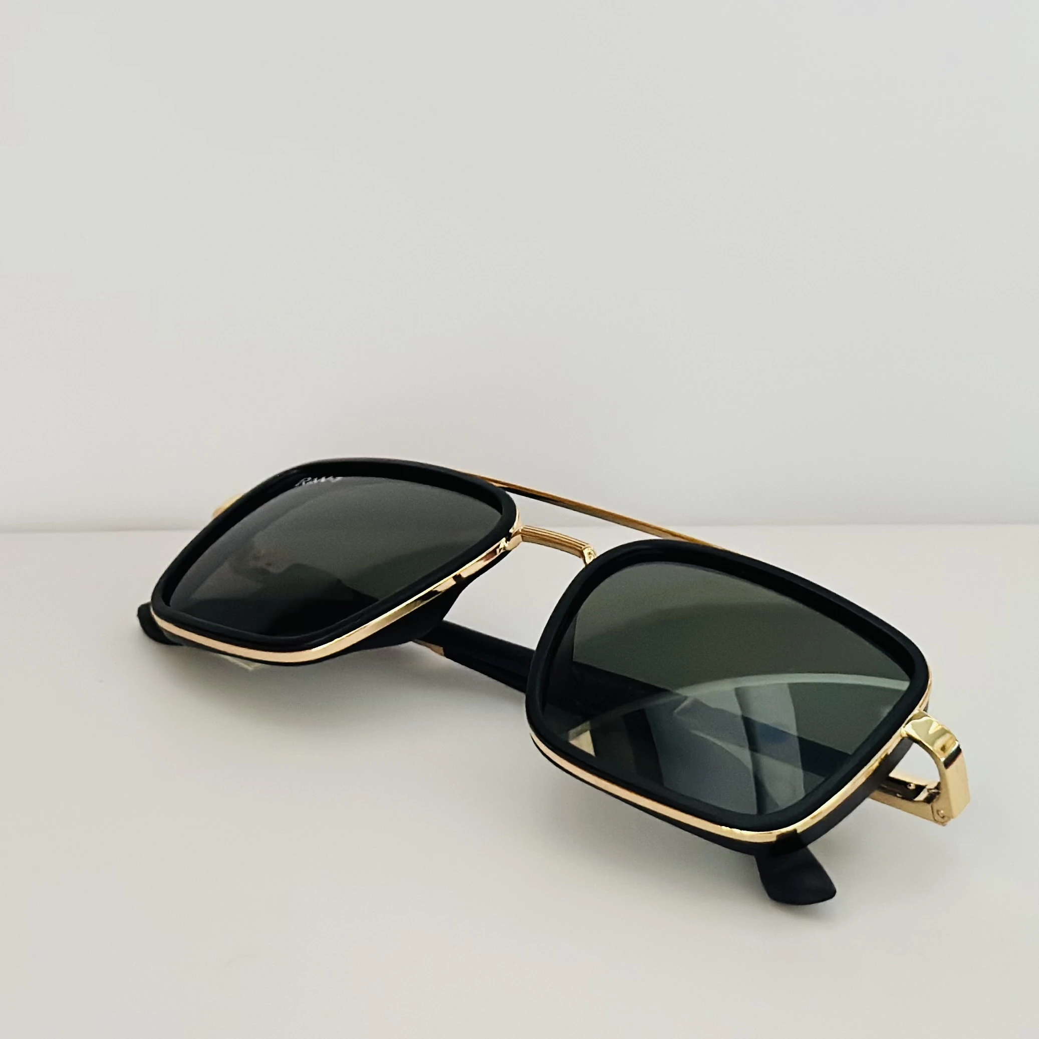 RAN-7 rectangular aviator sunglasses