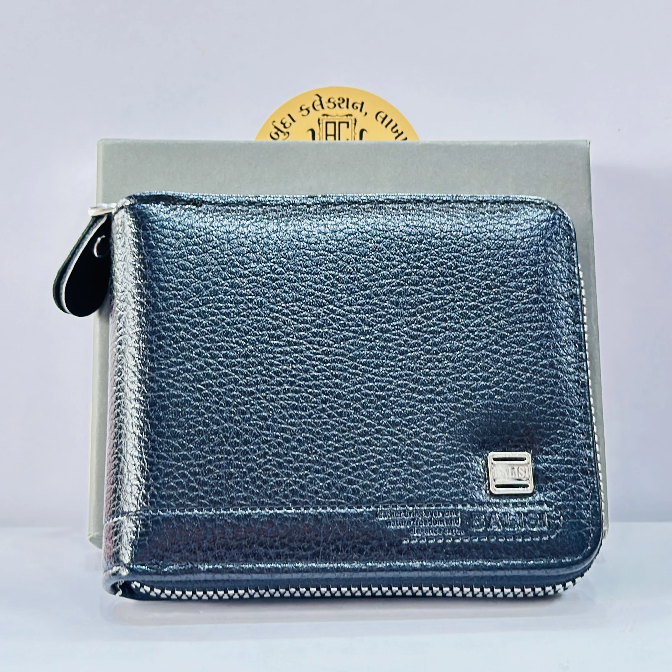 Black leather men's bifold wallet