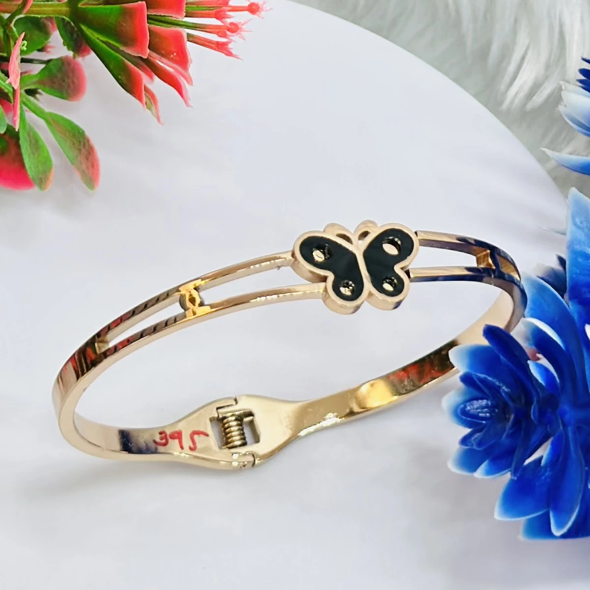 Gold plated Breslet for Girls