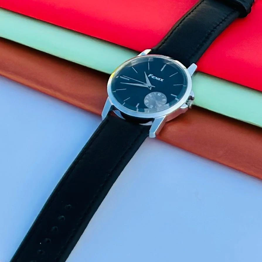Black analog watch For man’s