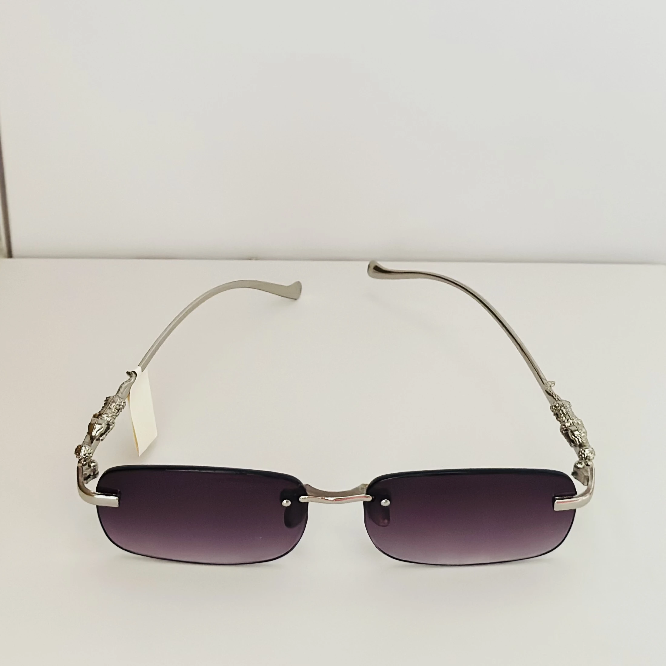 Small rimless rectangle fashion sunglasses