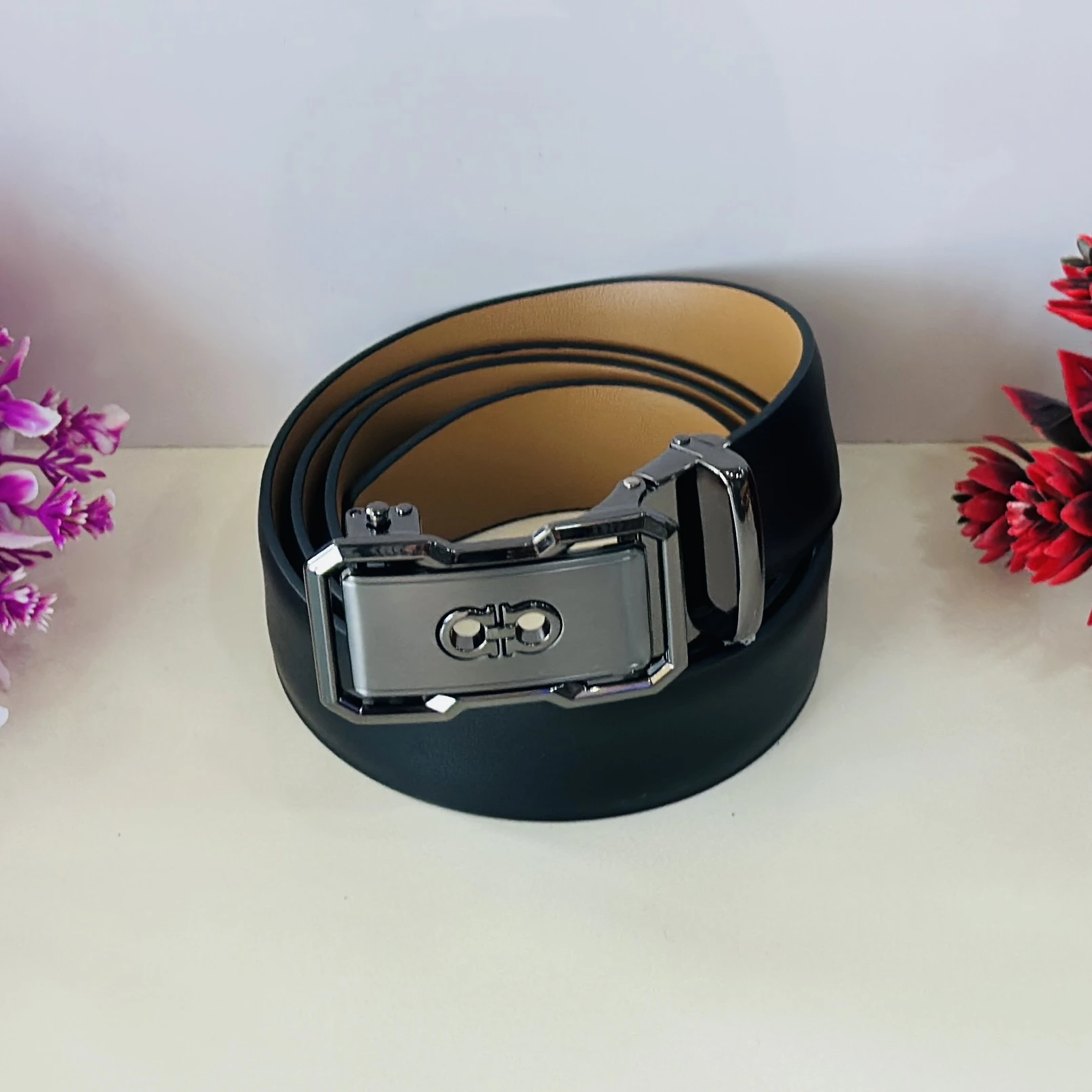 Gancini belt in black calfskin leather