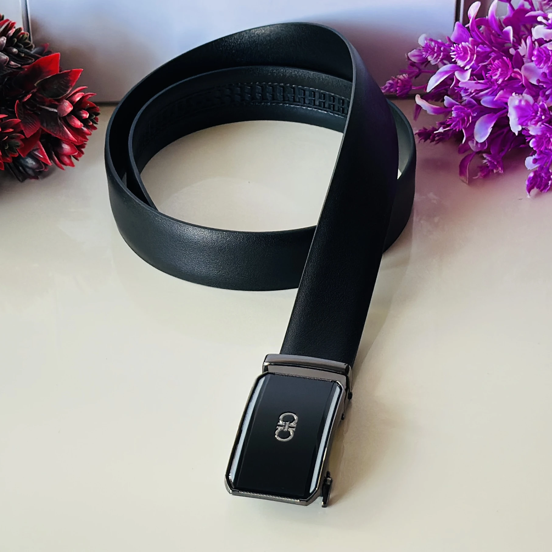 Salvatore Ferragamo Gancini reversible black leather belt
