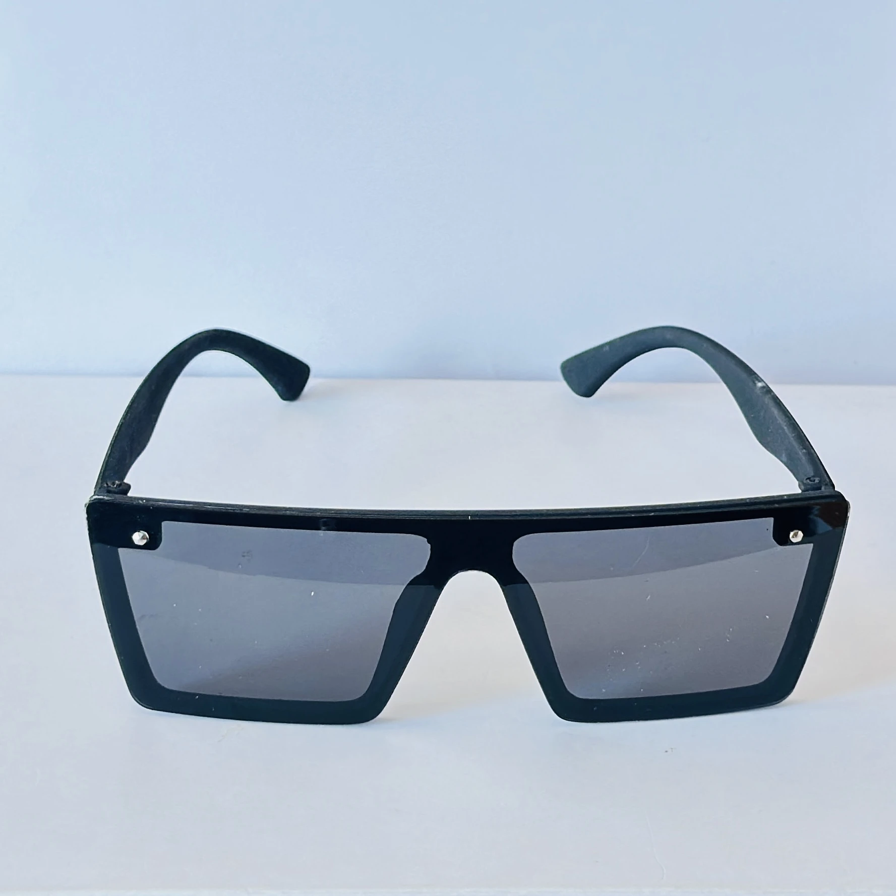 Black sunglasses