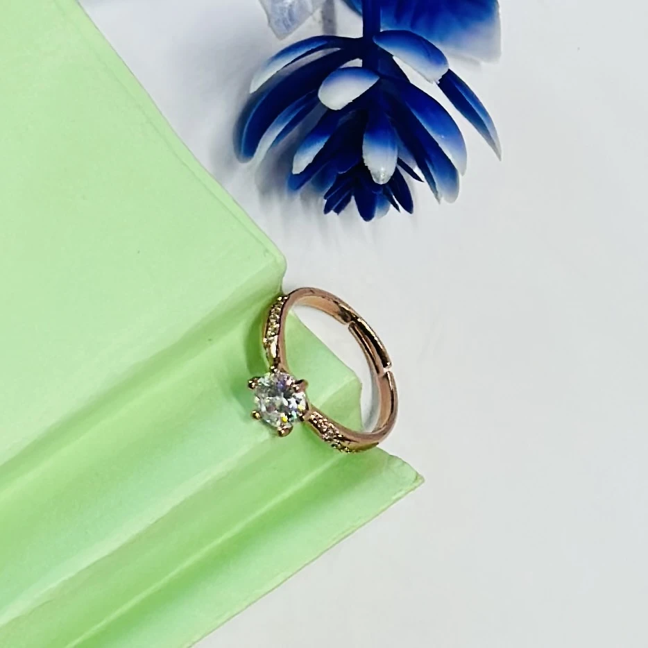 Rose gold-plated adjustable ring