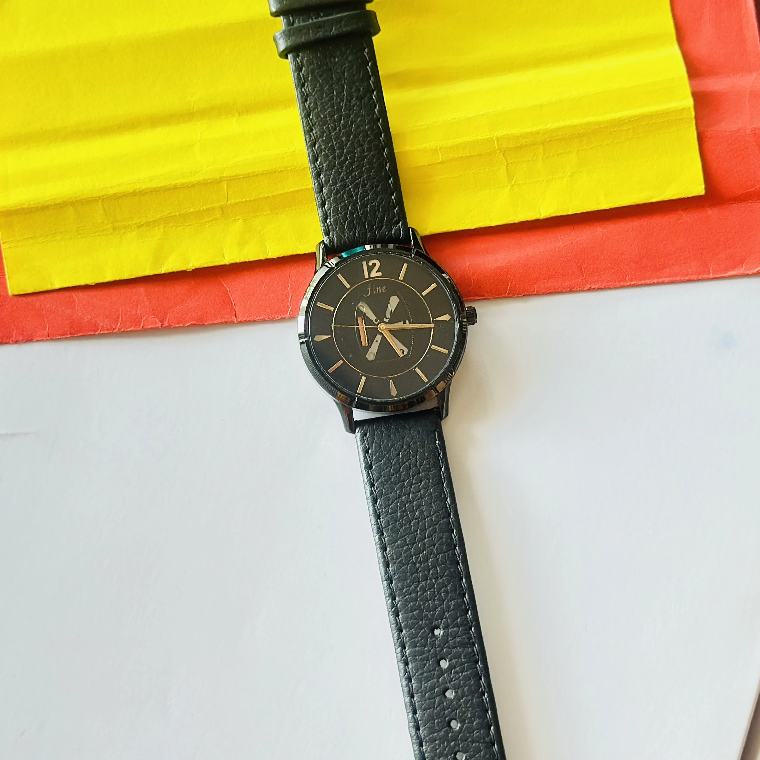 Quartz Analogue Watch for man’s