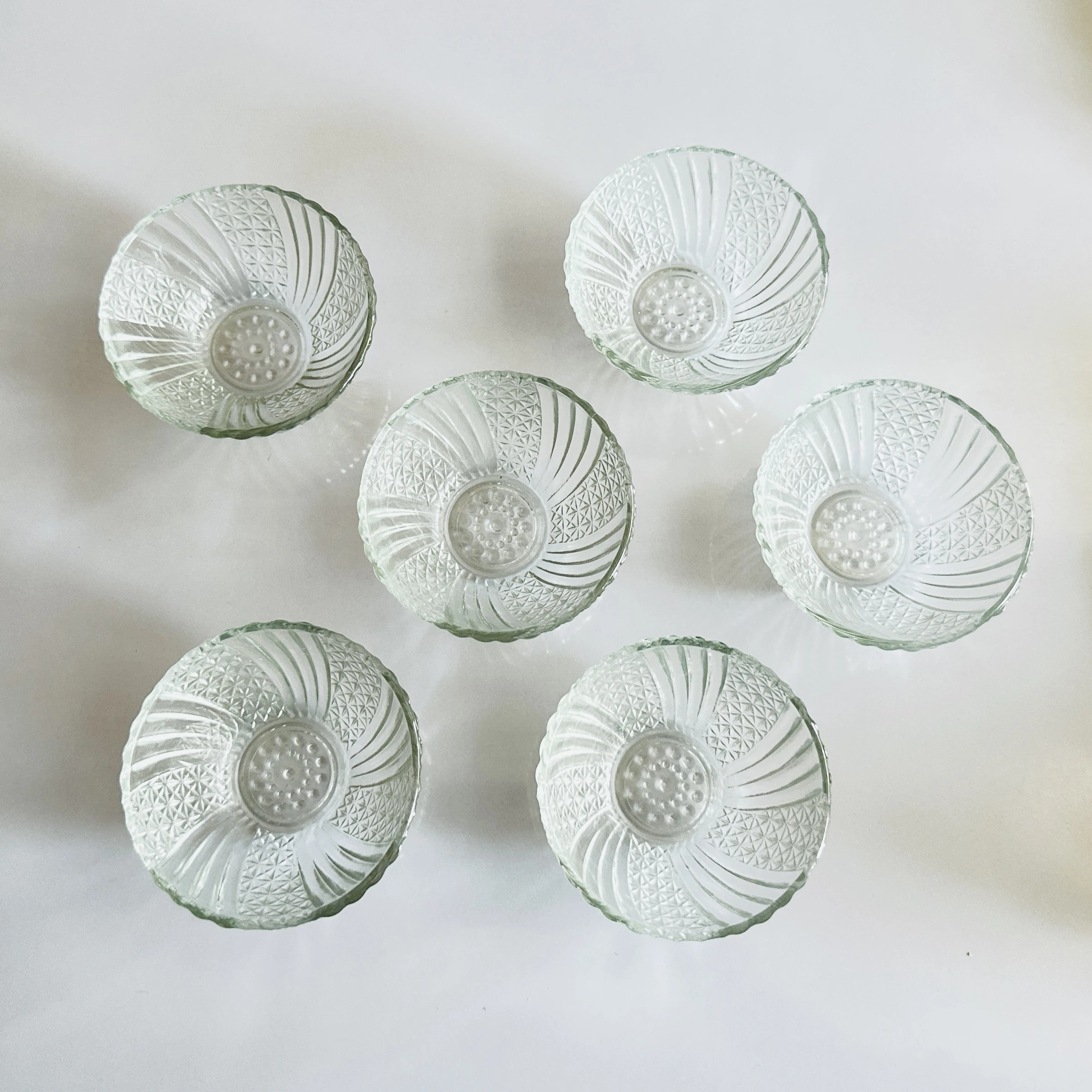 Crystol Tide 6-piece premium glass bowl set….. BD36AR