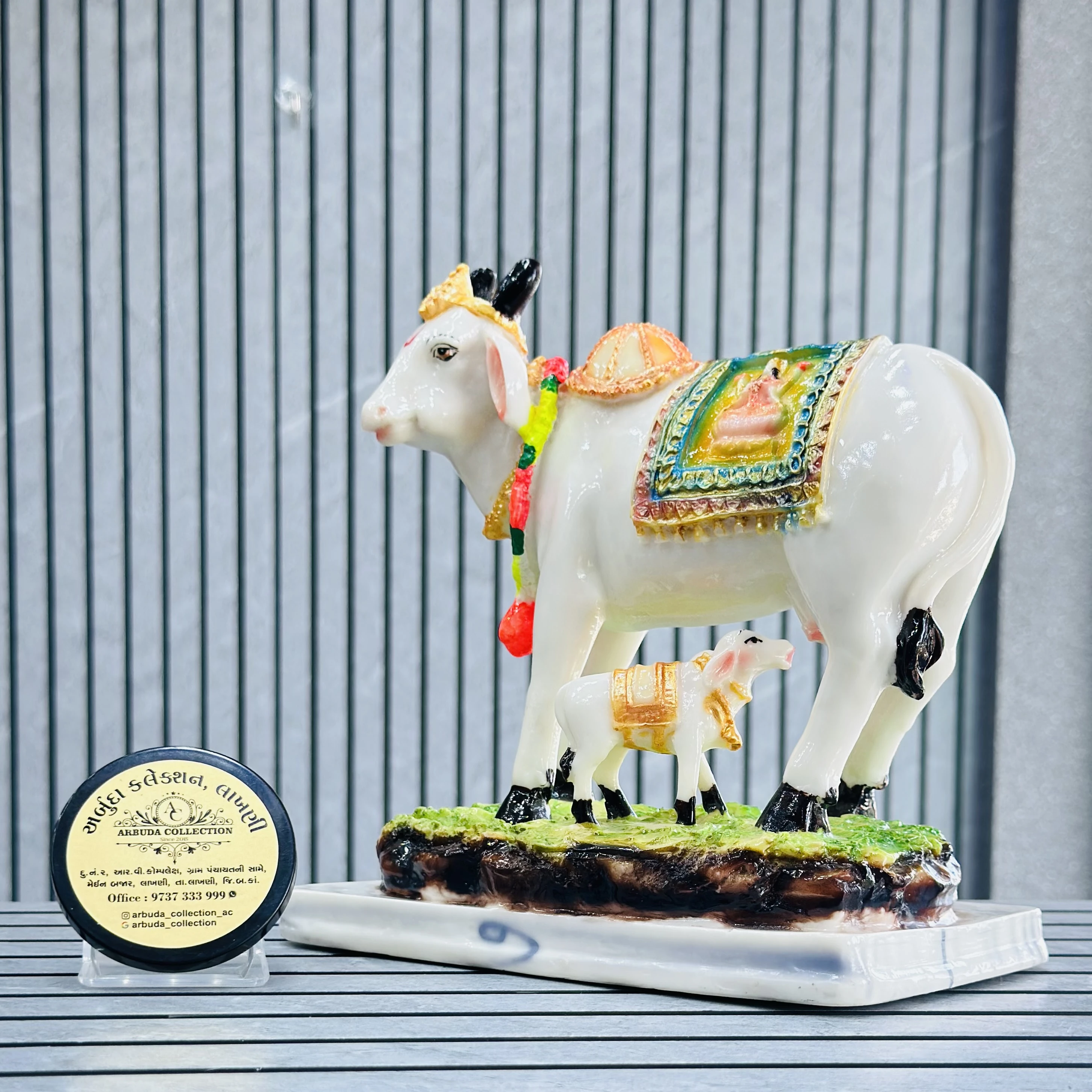 Kamdhenu cow murti