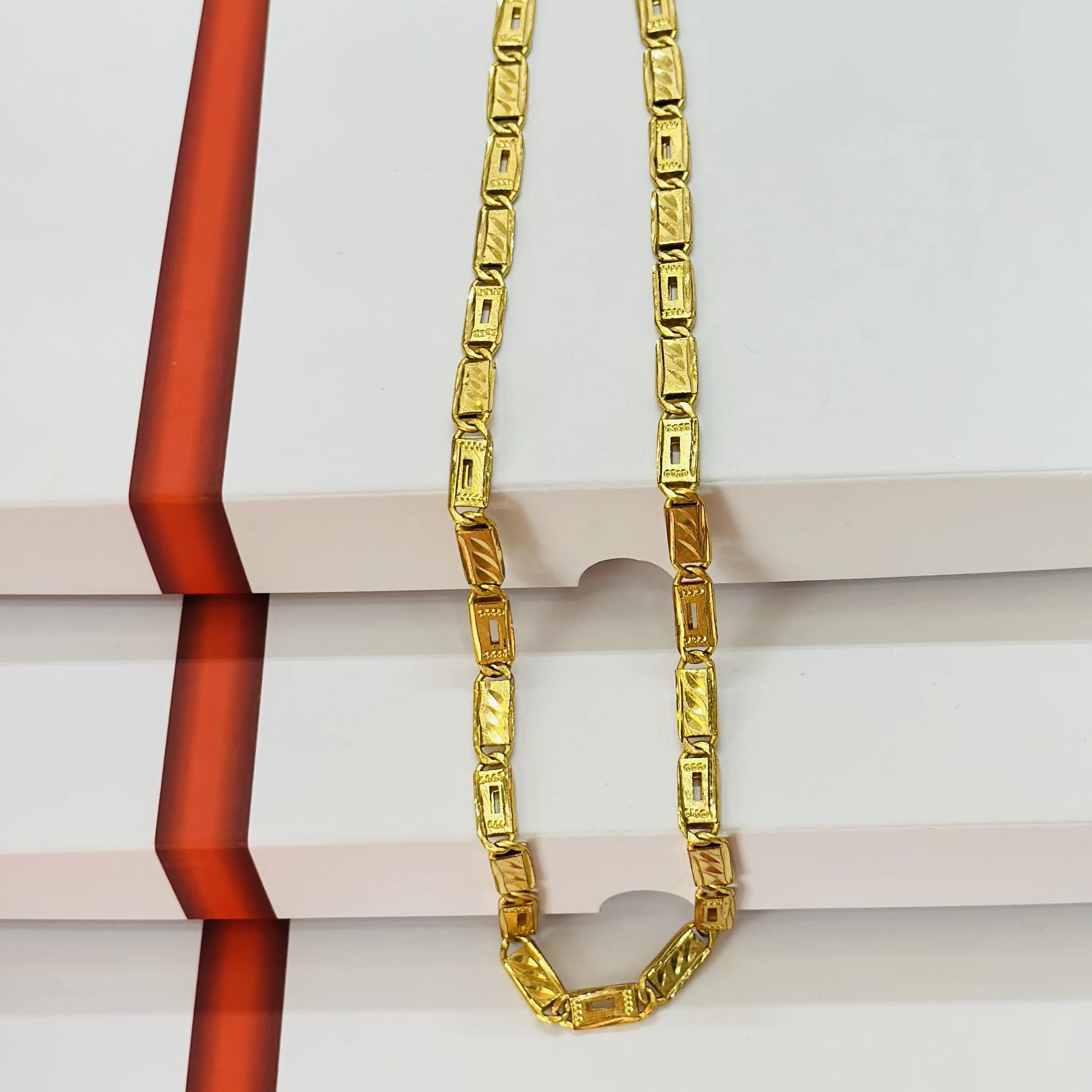 Gold plated Design Chain