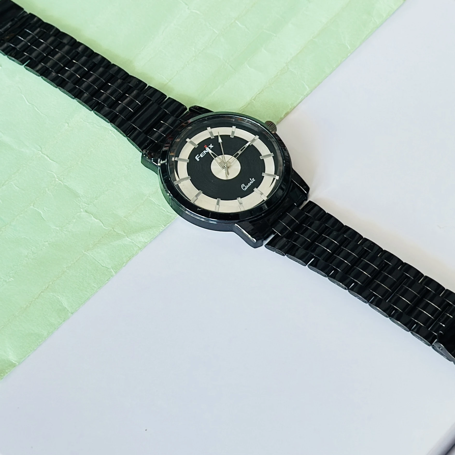 Black Analogue Watch for man’s