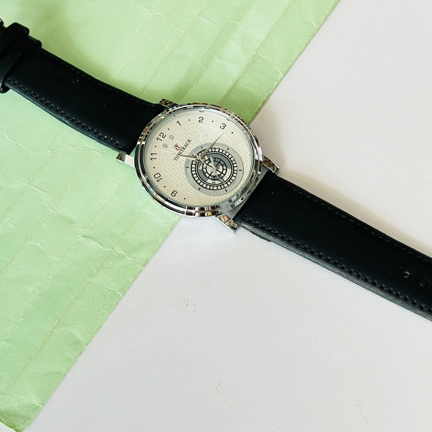 Timetrack quartz analog watch