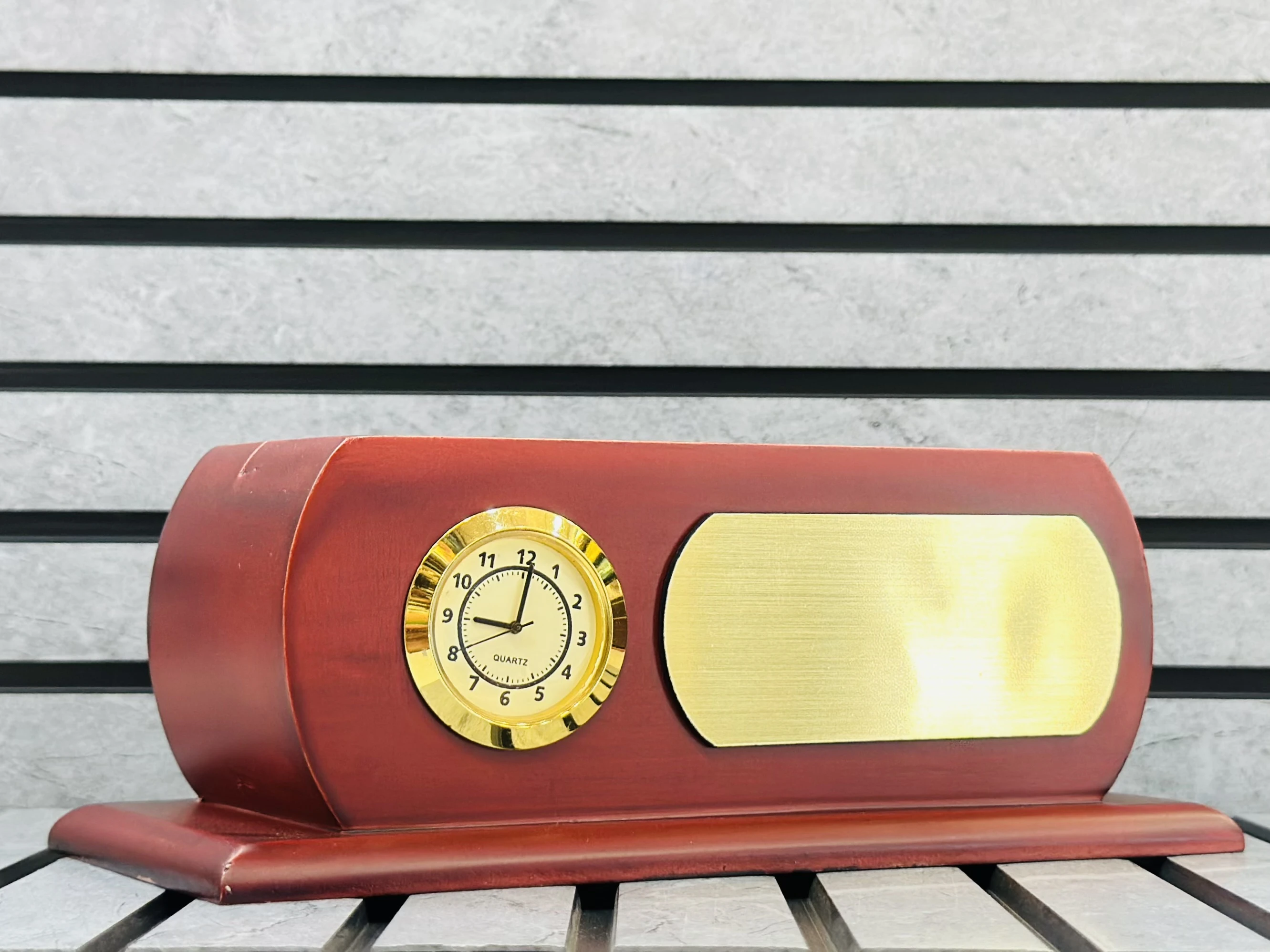 Wooden desk clock and plaque(SKU-C925BZ)