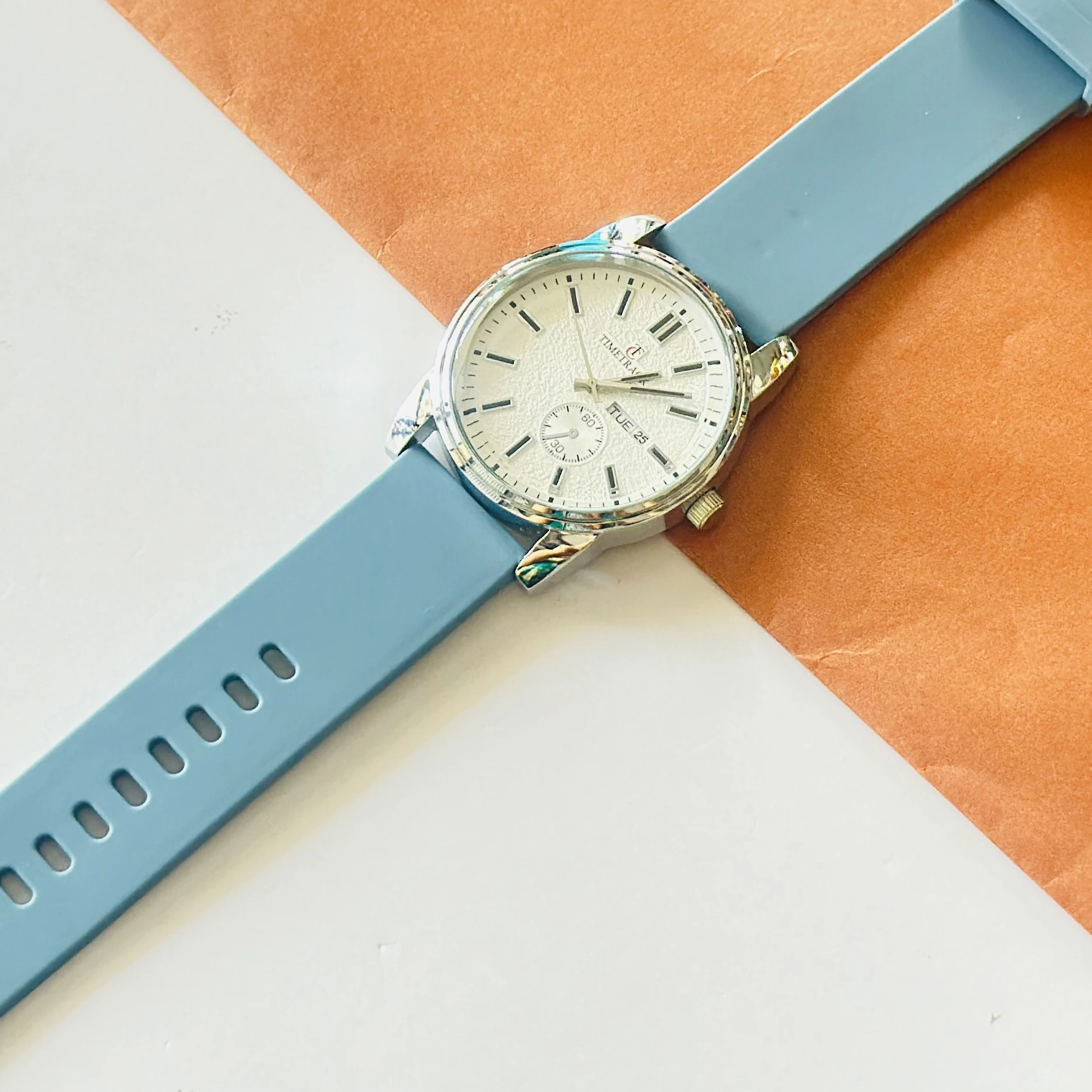 Quartz Analogue Watch