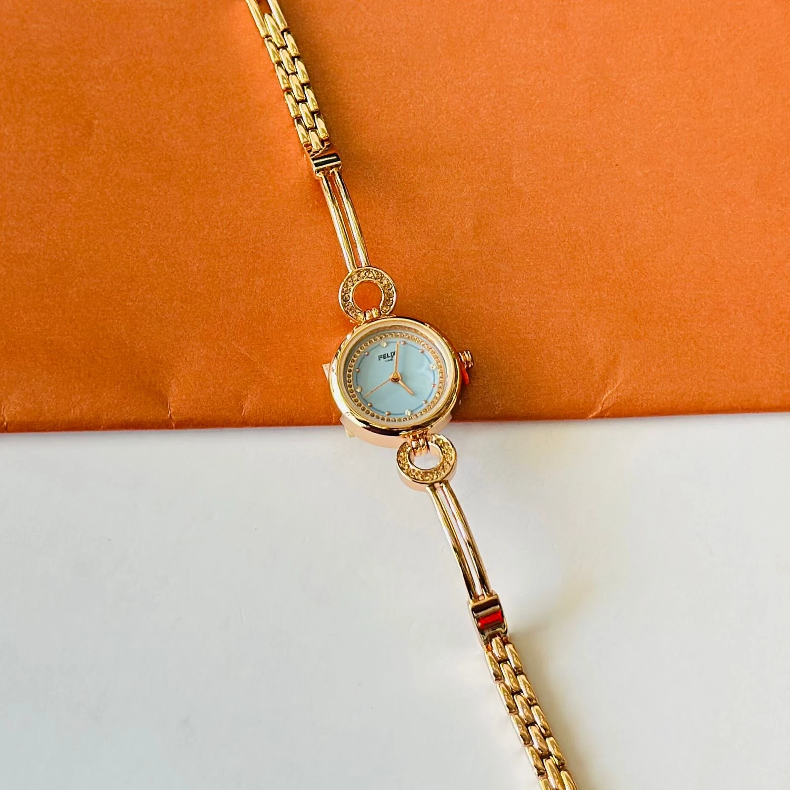 Girls Watches - Looking for stylish watches for girls