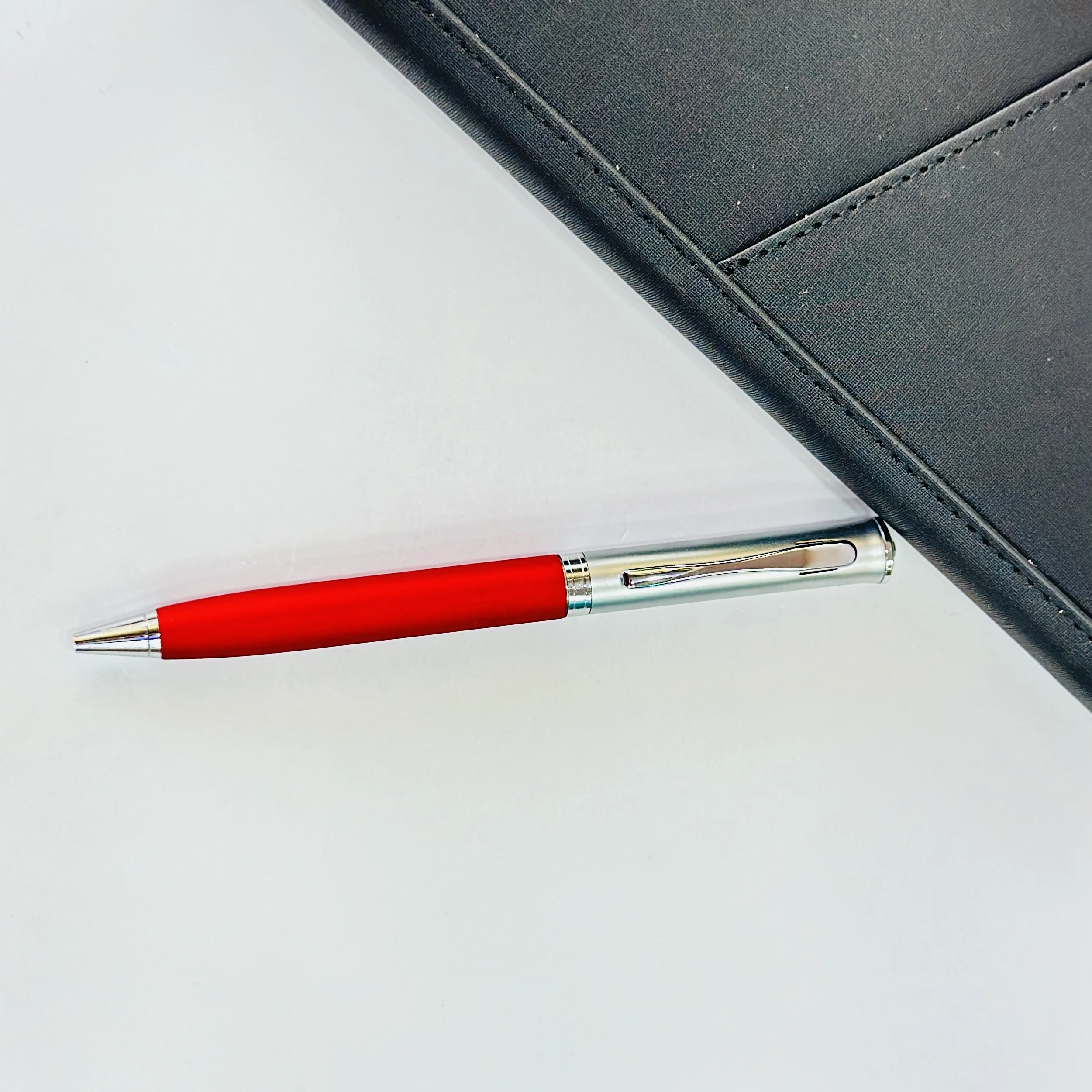 Ballpoint pen