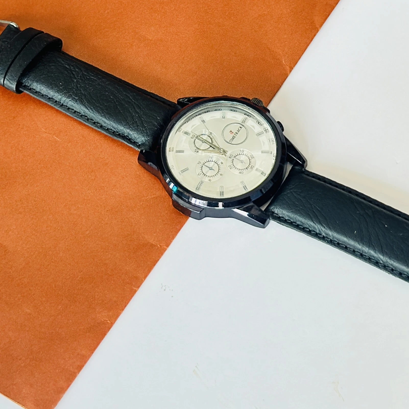 Analogue watch for man’s