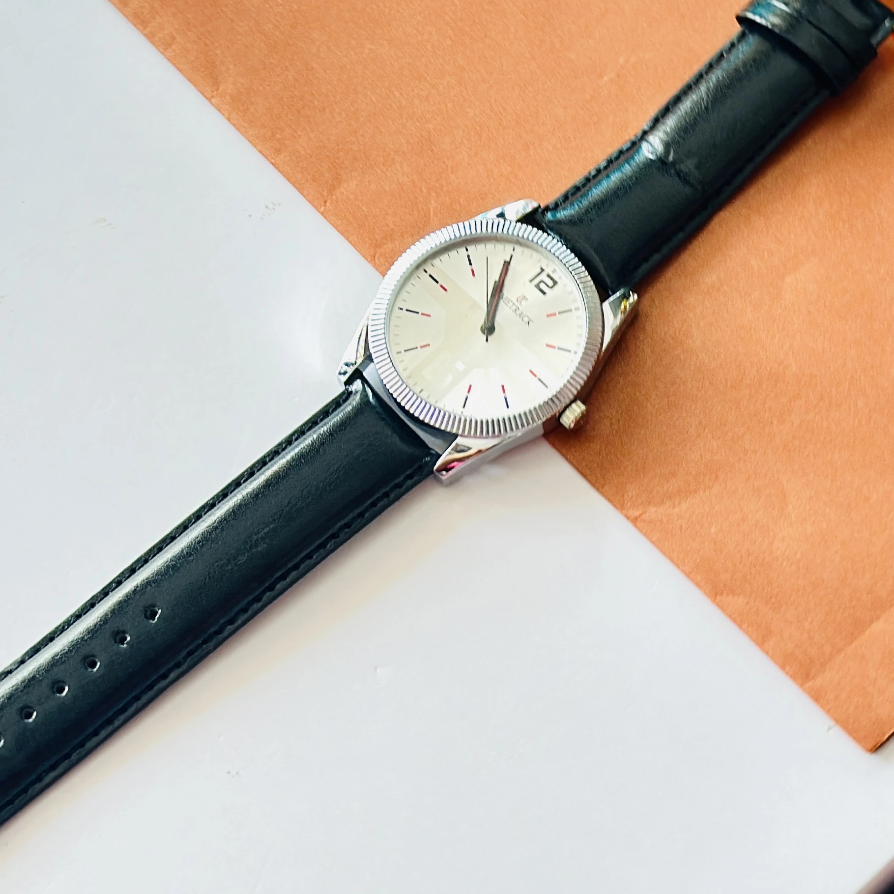 Analogue watch for man’s